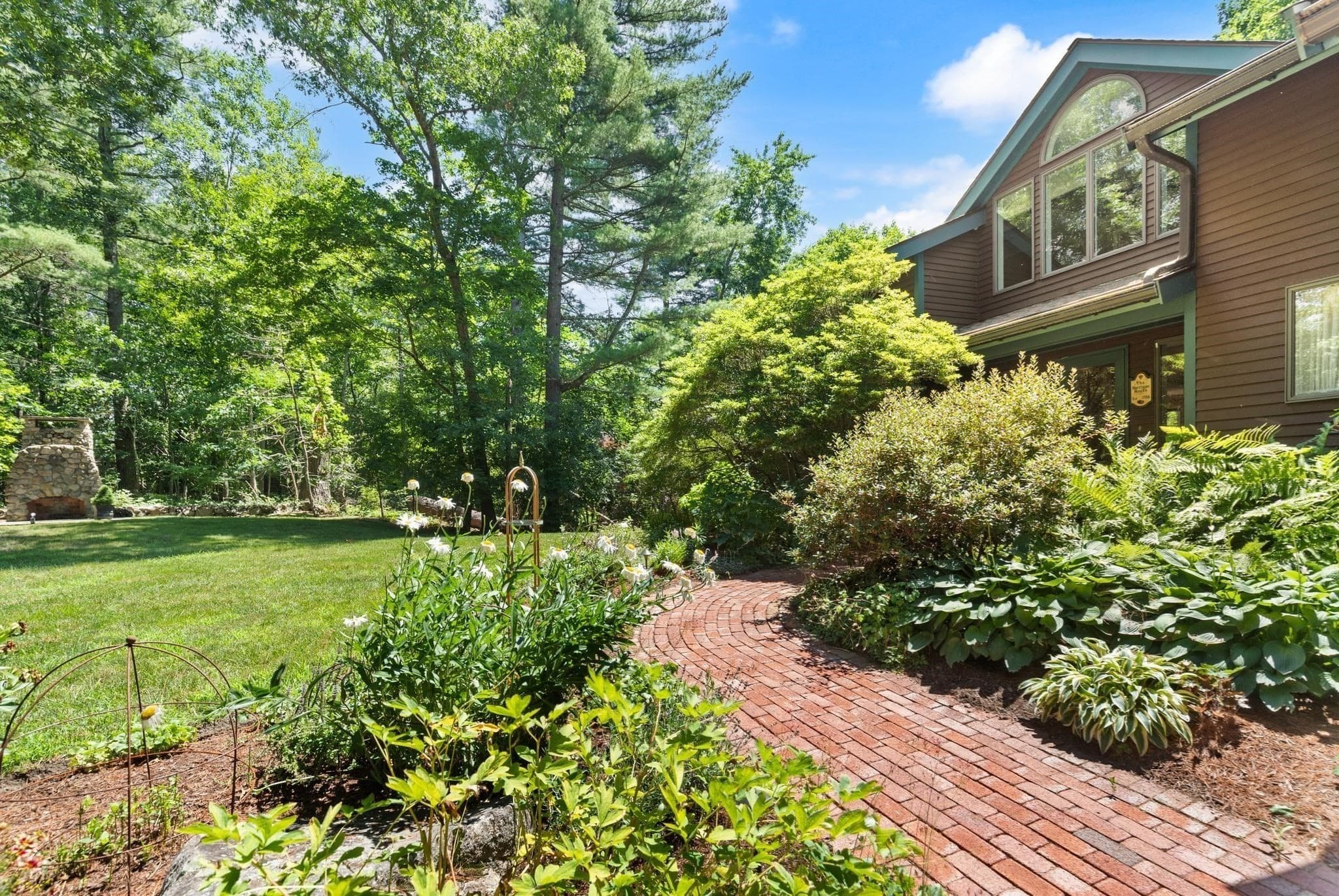 Single Family Residence at 75 Boxford Road, Ipswich MA 01938, Ipswich, photo 4 of 41