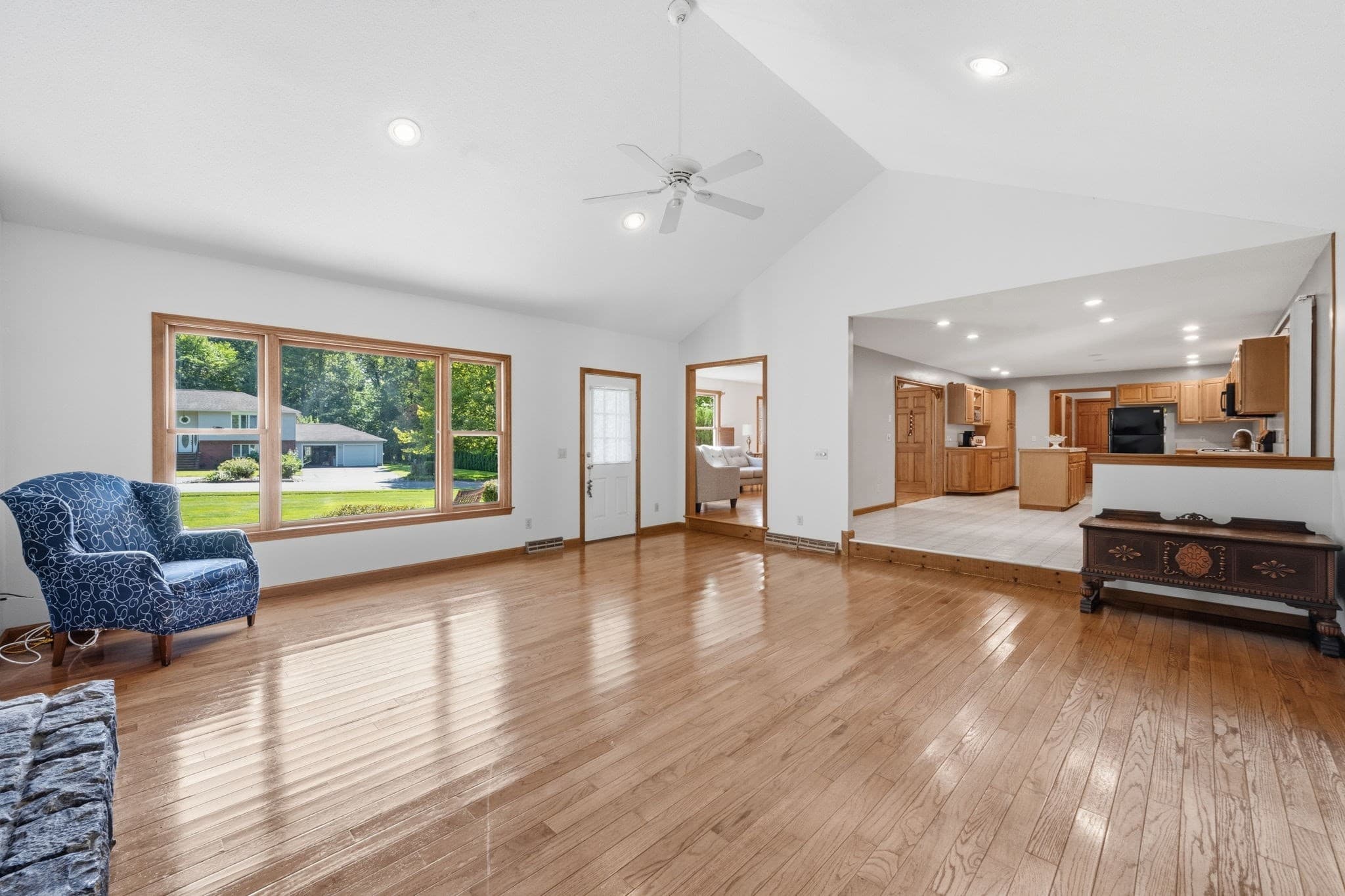 Single Family Residence at 22 Grassy Meadow Rd, Wilbraham MA 01095, Wilbraham, photo 9 of 42