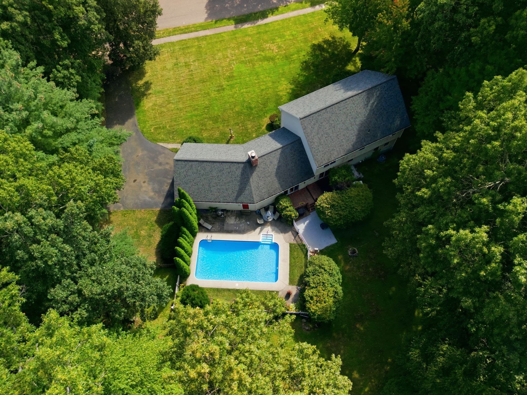 Single Family Residence at 22 Grassy Meadow Rd, Wilbraham MA 01095, Wilbraham, photo 4 of 42