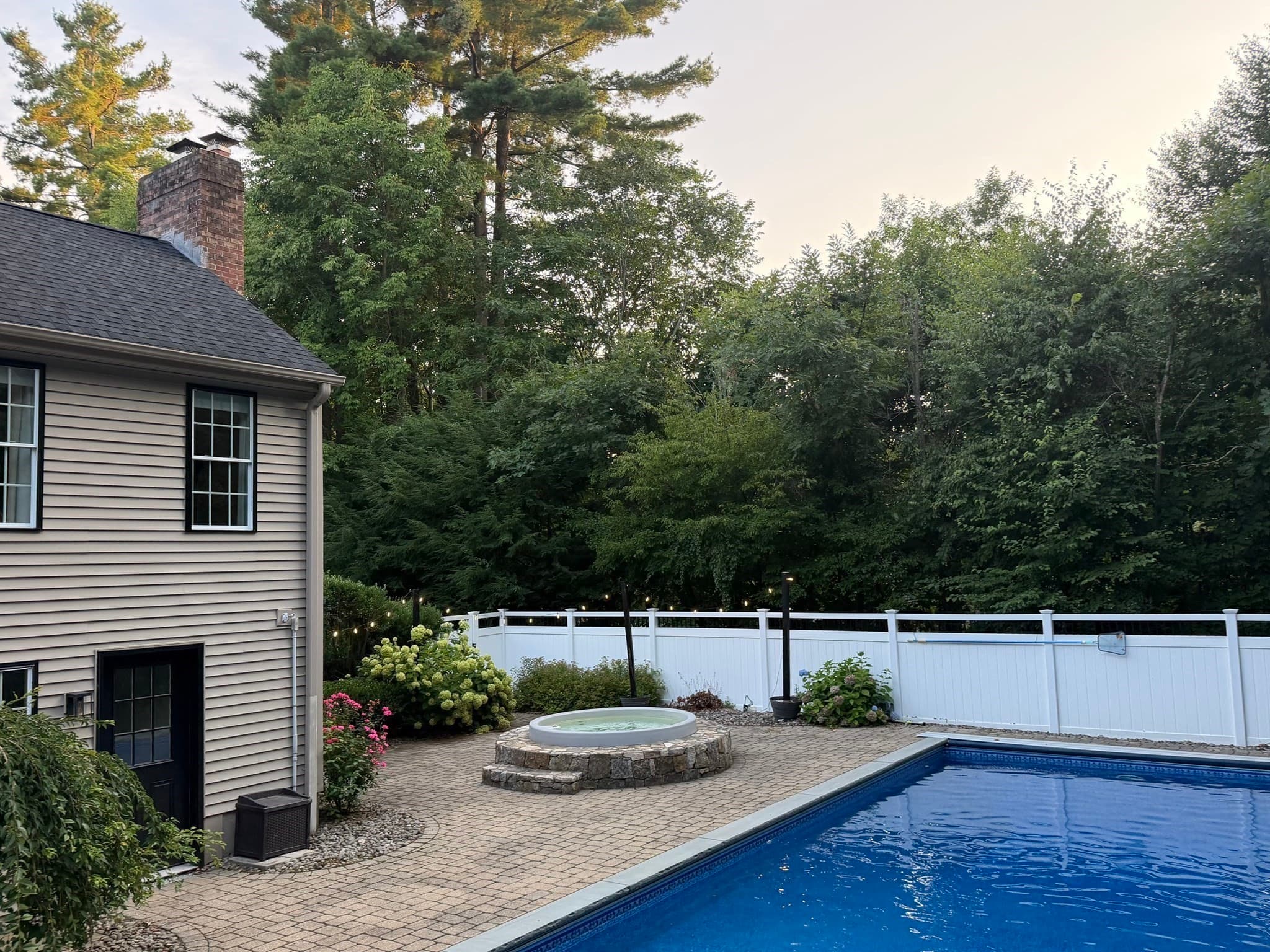 Single Family Residence at 5 Dunny Cove Road, Uxbridge MA 01569, Uxbridge, photo 34 of 42