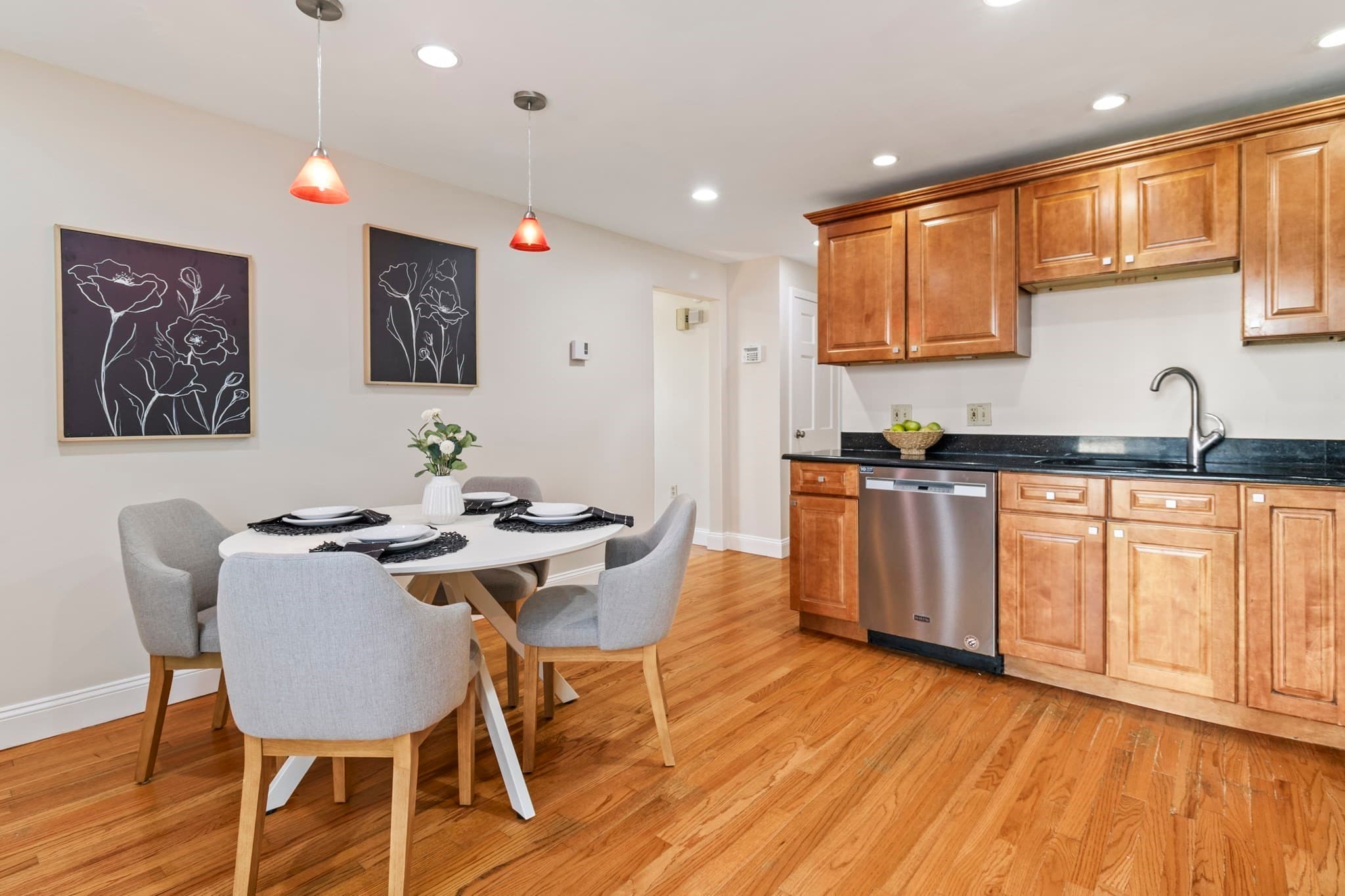 Condominium at 10 Erick Rd # 32, Mansfield MA 02048, Mansfield, photo 7 of 26