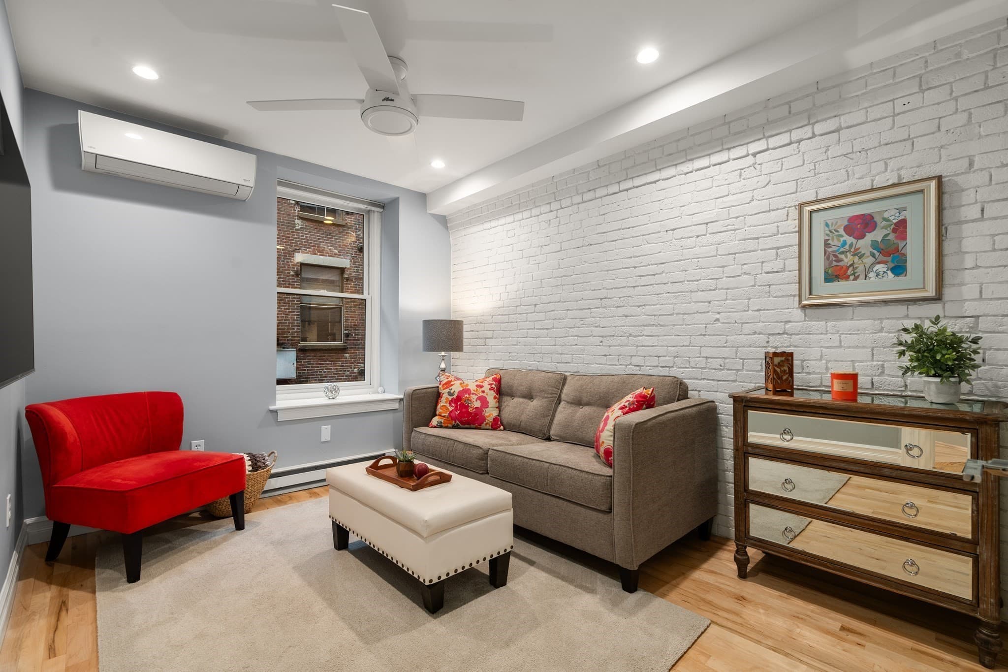 Condominium at 80 Commercial St # 2, Boston MA 02109, Boston, photo 18 of 21