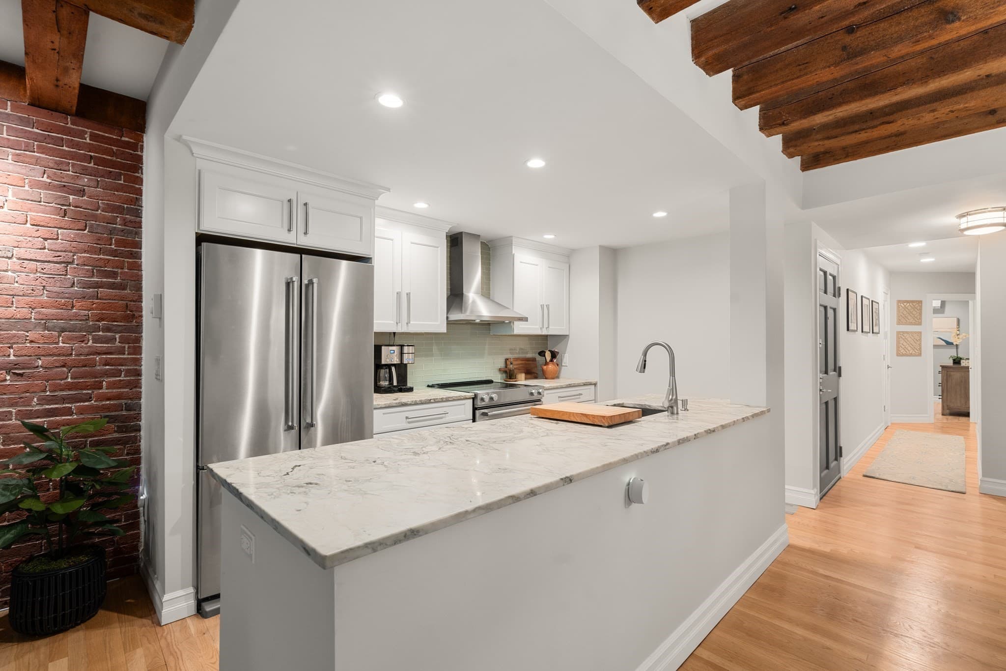Condominium at 80 Commercial St # 2, Boston MA 02109, Boston, photo 4 of 21