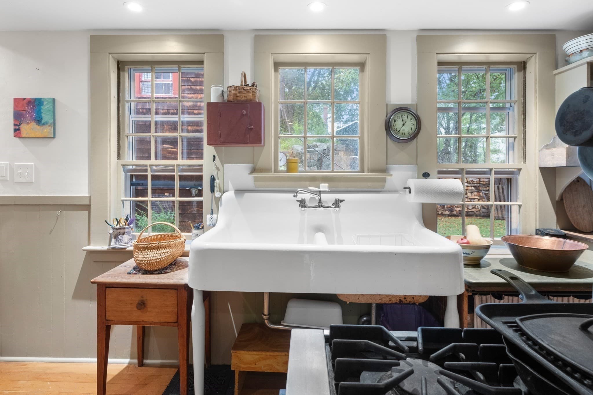 Single Family Residence at 146 Leonard St, Gloucester MA 01930, Gloucester, photo 16 of 40