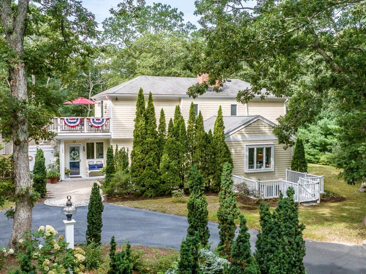 183 Old Mill Rd, Barnstable MA 02648