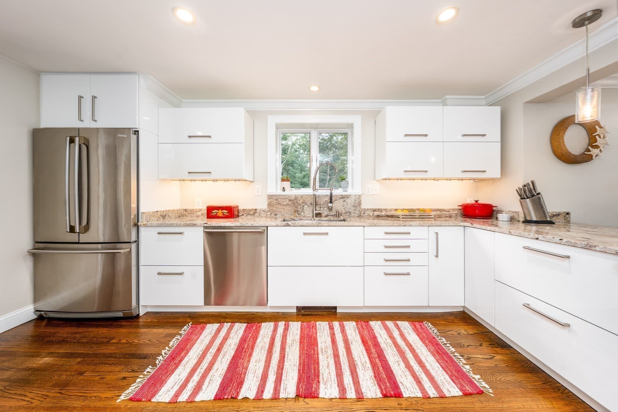 Single Family Residence at 183 Old Mill Rd, Barnstable MA 02648, Barnstable, photo 9 of 41