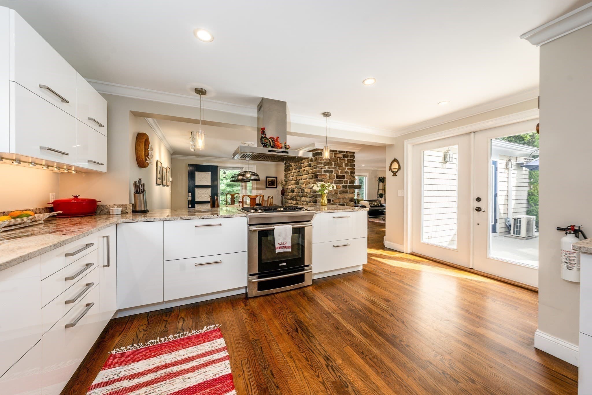 Single Family Residence at 183 Old Mill Rd, Barnstable MA 02648, Barnstable, photo 8 of 41