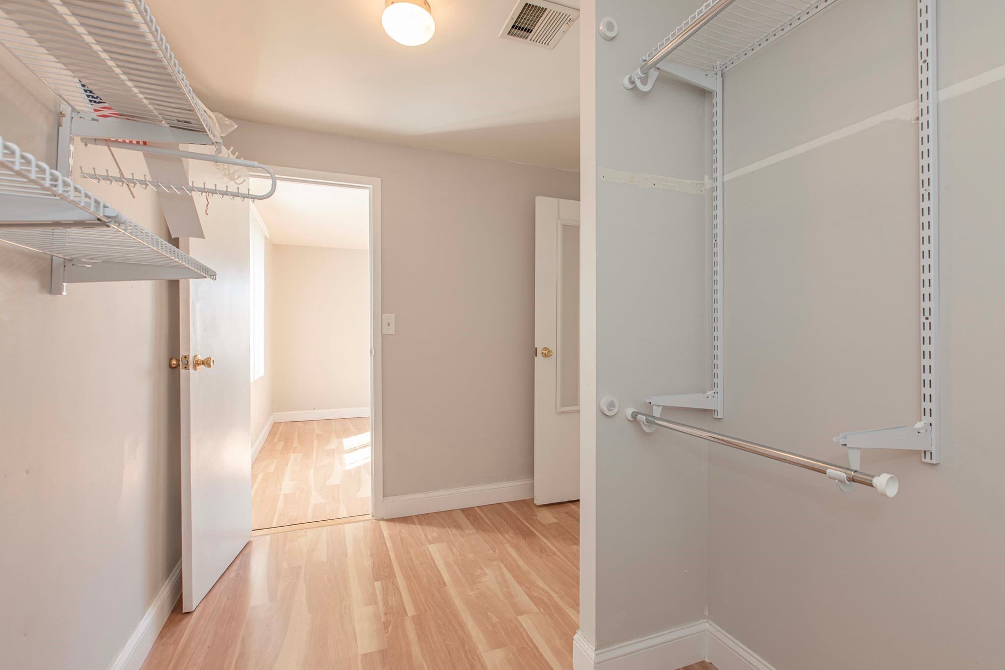 Condominium at 221 Oak Street # 24, Brockton MA 02301, Brockton, photo 27 of 33