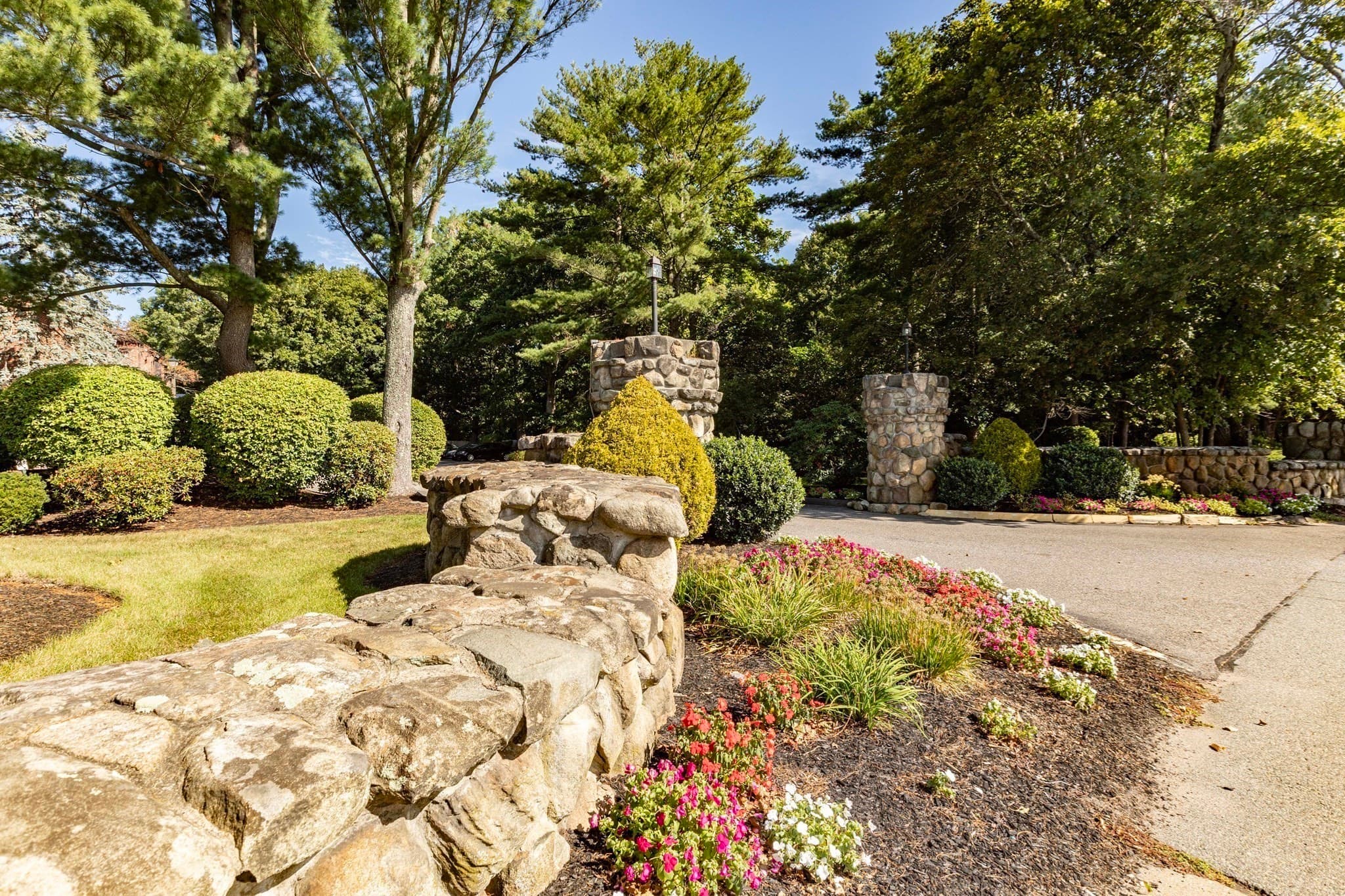 Condominium at 221 Oak Street # 24, Brockton MA 02301, Brockton, photo 2 of 33