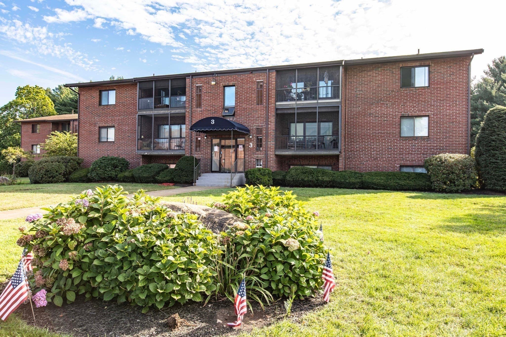 Condominium at 221 Oak Street # 24, Brockton MA 02301, Brockton, photo 5 of 33