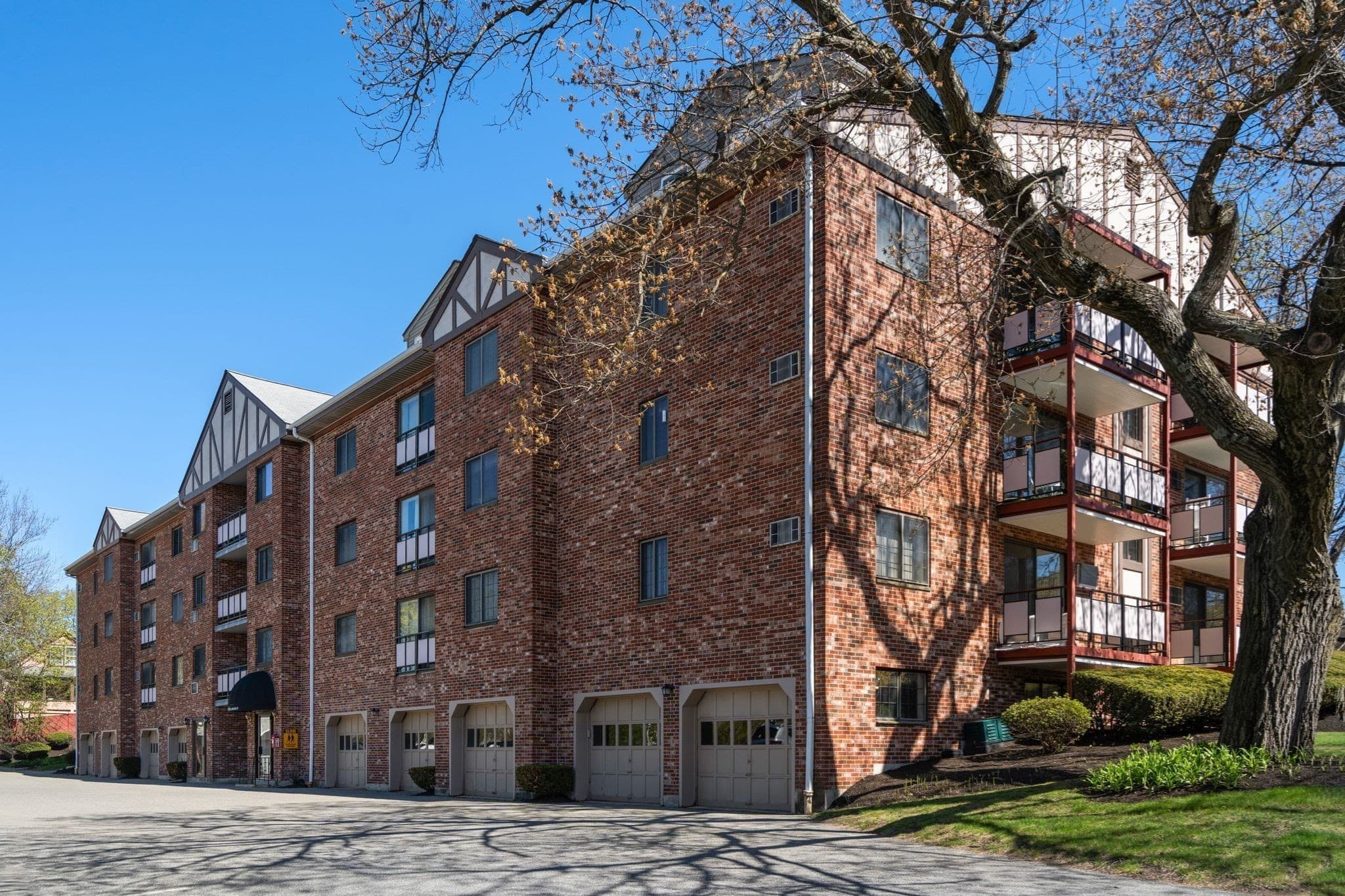 Condominium at 100 Lexington Street # B8, Belmont MA 02478, Belmont, photo 24 of 24
