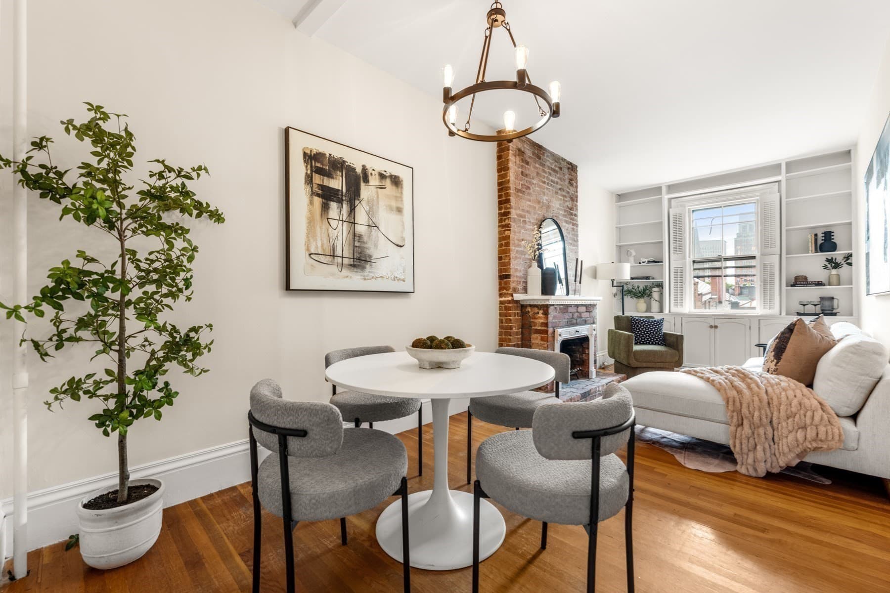 Condominium at 167 Beacon St # 12, Boston MA 02116, photo 6 of 32