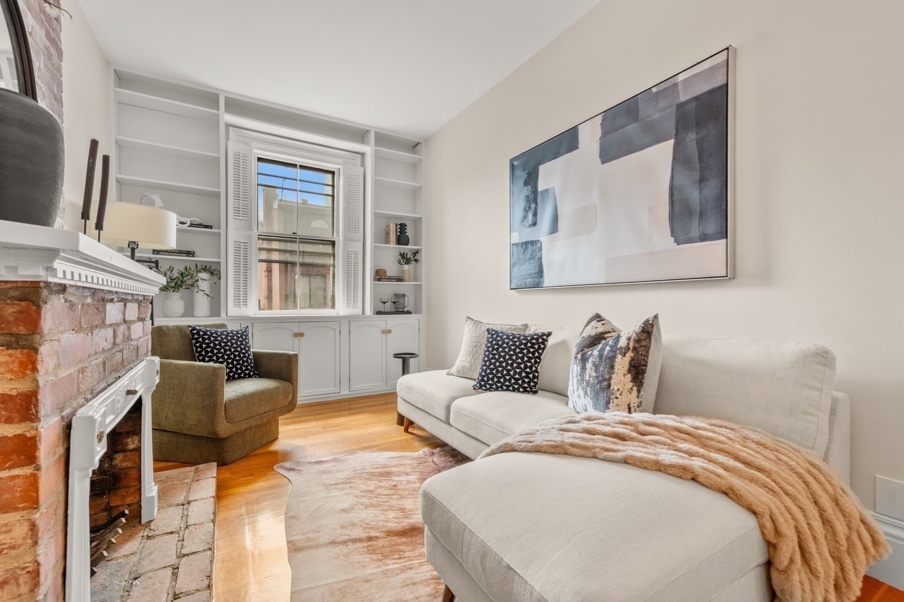 Condominium at 167 Beacon St # 12, Boston MA 02116, photo 5 of 32