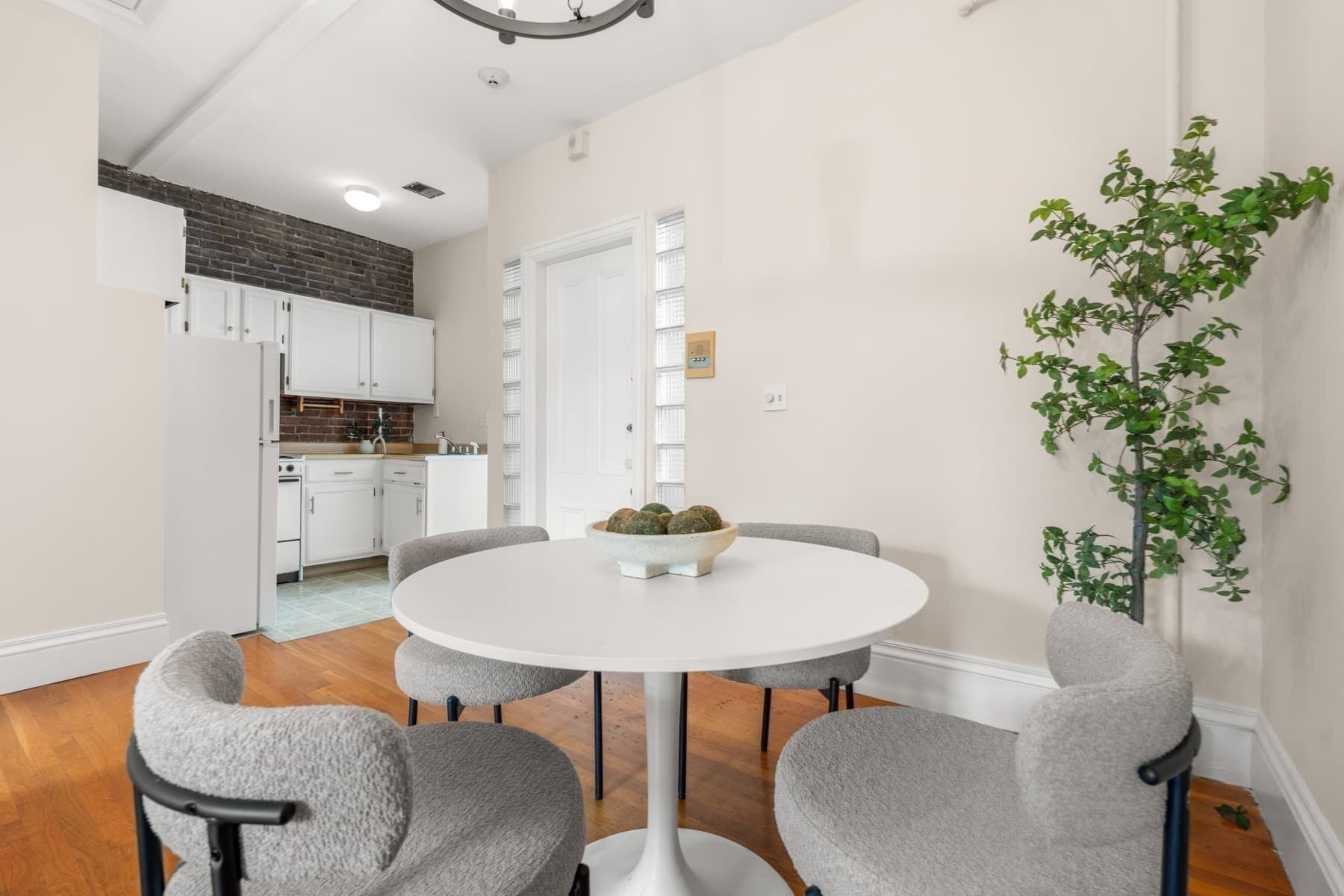 Condominium at 167 Beacon St # 12, Boston MA 02116, photo 8 of 32