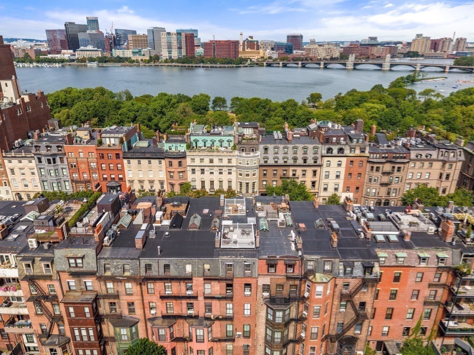 Condominium at 167 Beacon St # 12, Boston MA 02116, photo 25 of 32