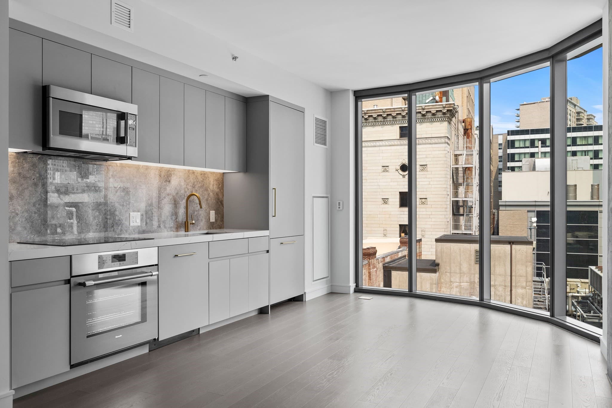 Condominium at 55 Lagrange St # 1010, Boston MA 02116, photo 2 of 11