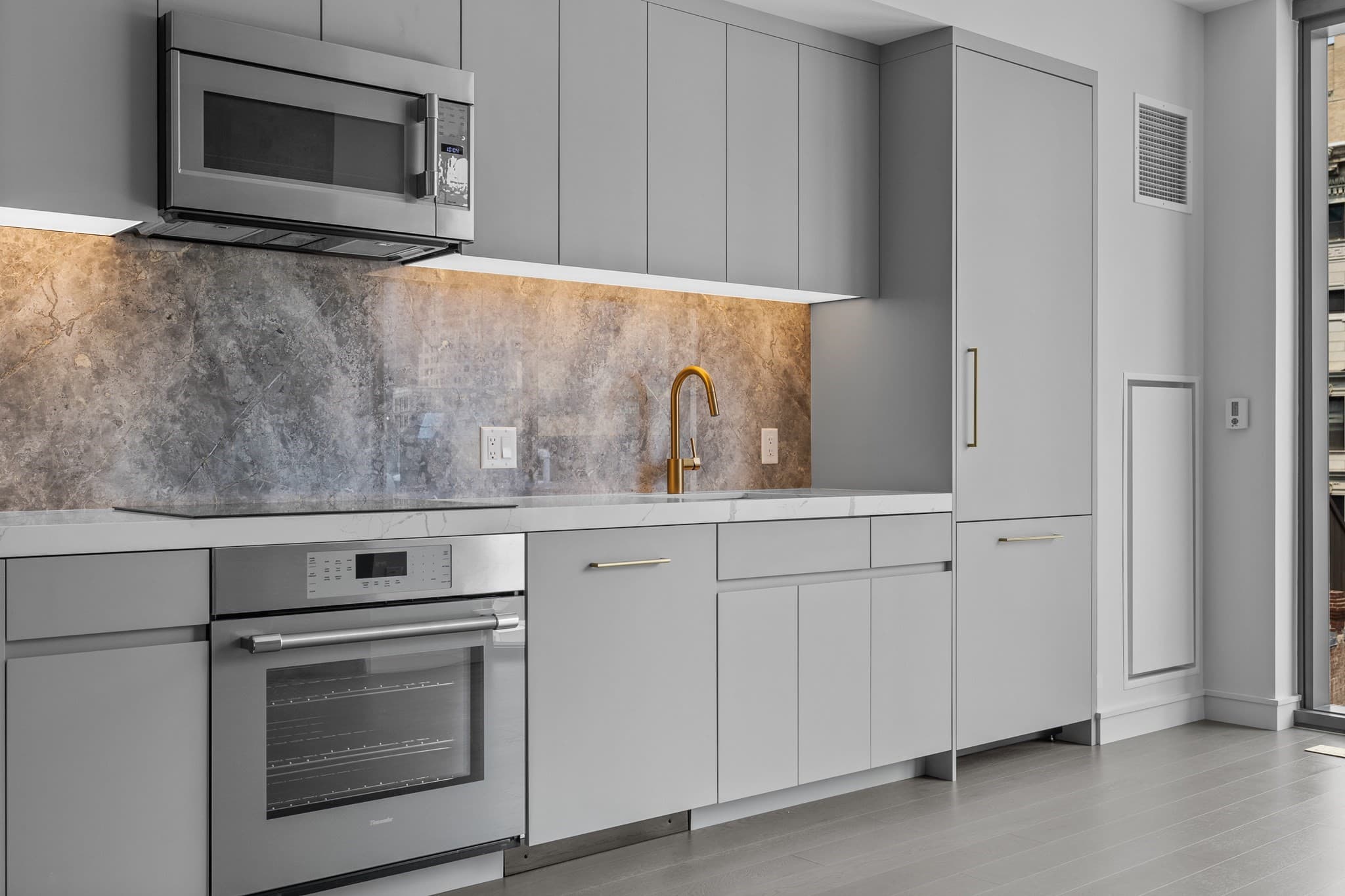 Condominium at 55 Lagrange St # 1010, Boston MA 02116, photo 9 of 11