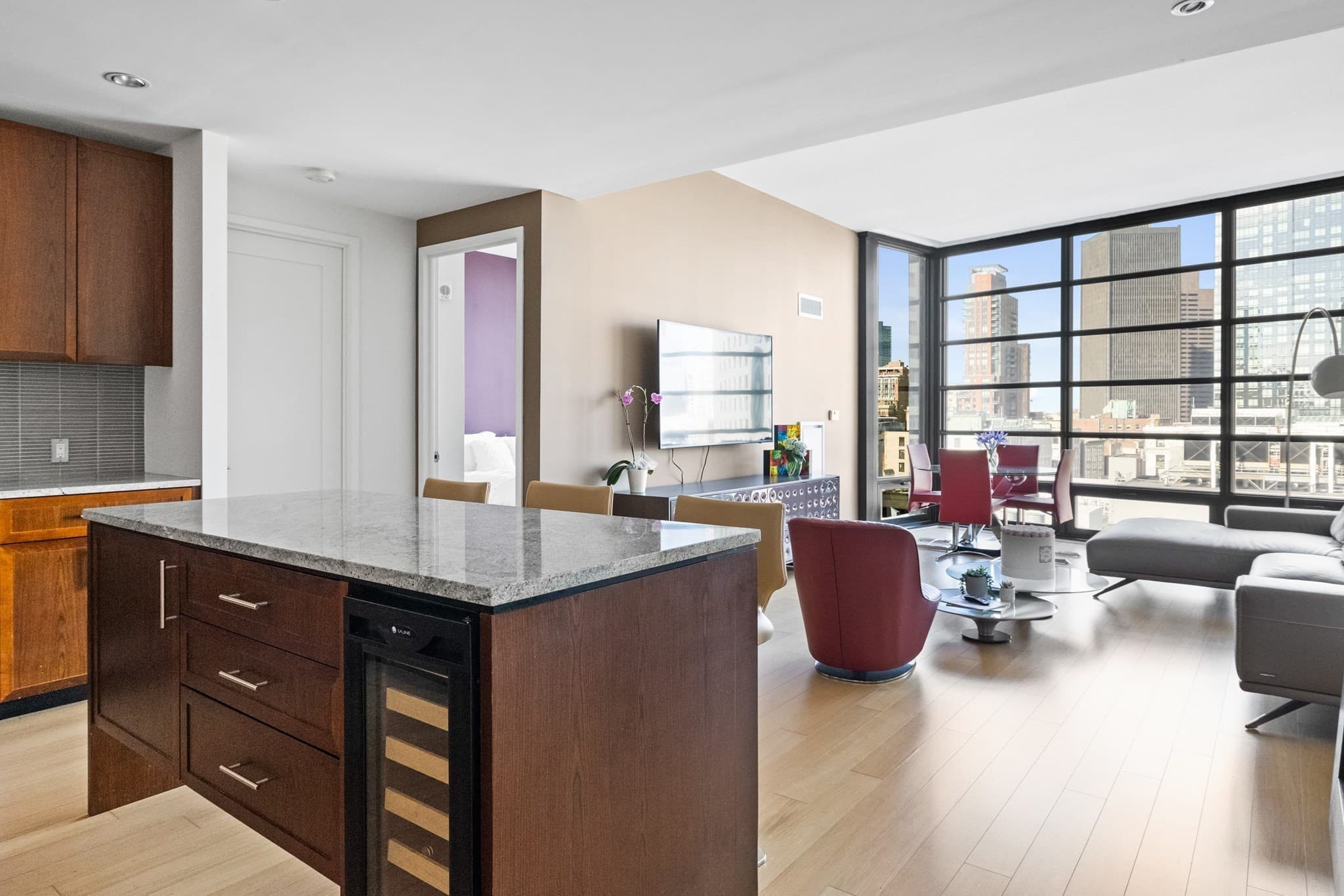 580 Washington St, Boston MA 02111
