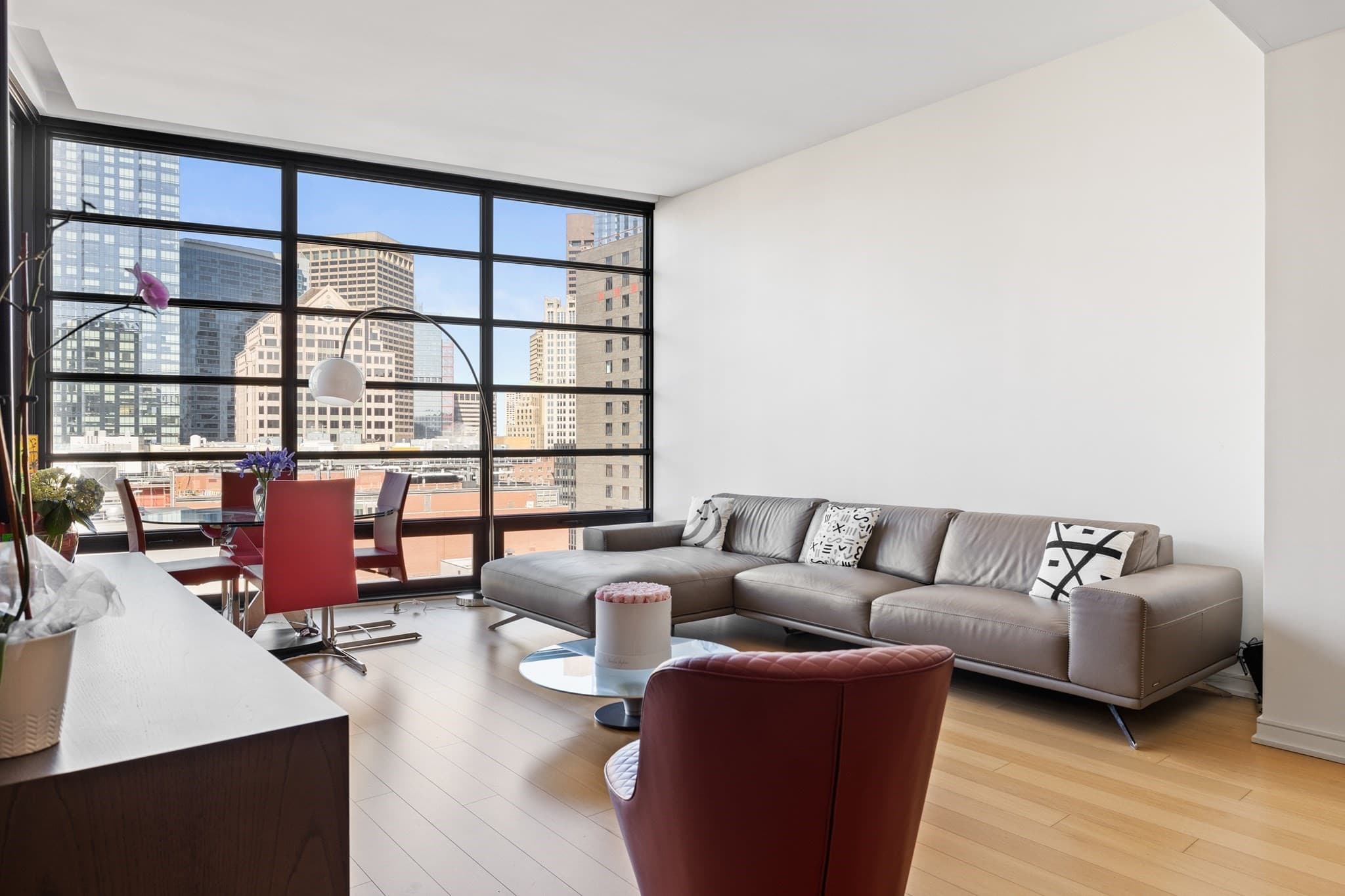 Condominium at 580 Washington St, Boston MA 02111, photo 5 of 36