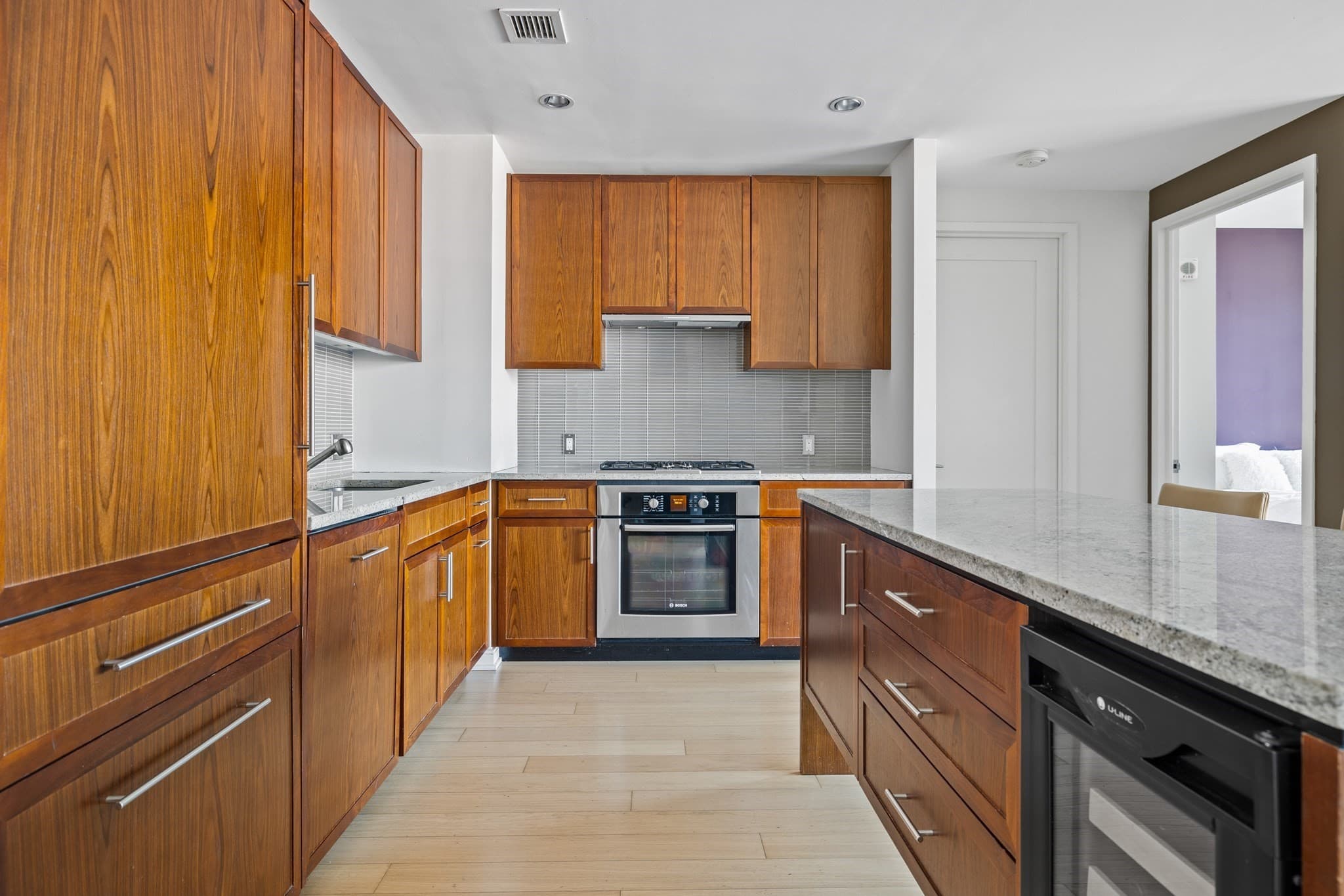 Condominium at 580 Washington St, Boston MA 02111, photo 11 of 36