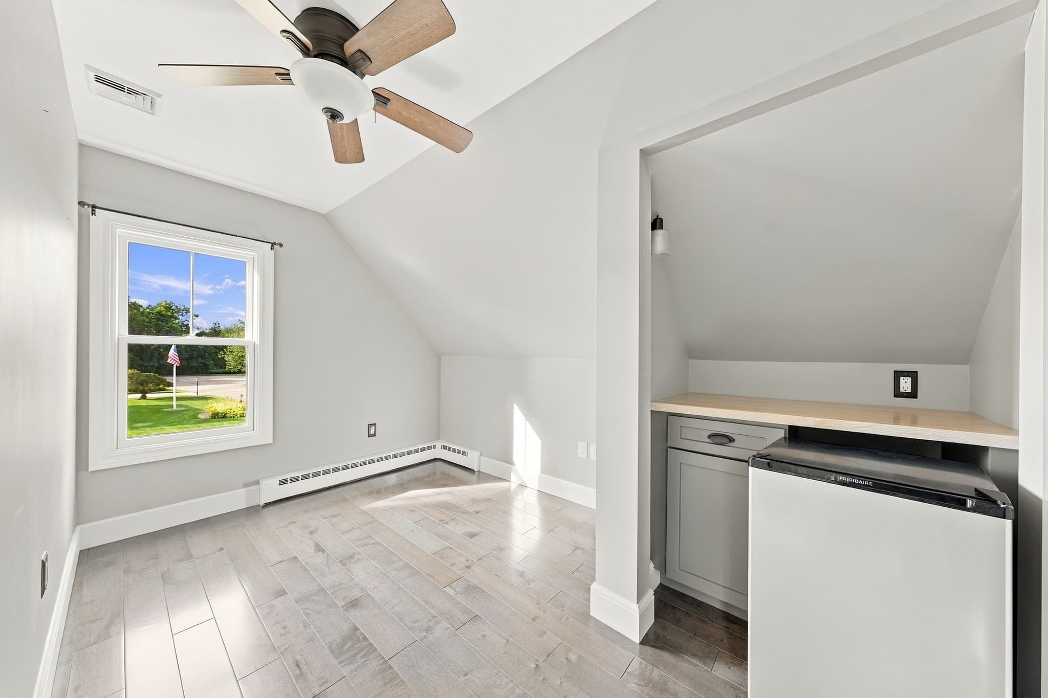 Single Family Residence at 5 Century Dr, Fairhaven MA 02719, Fairhaven, photo 20 of 32