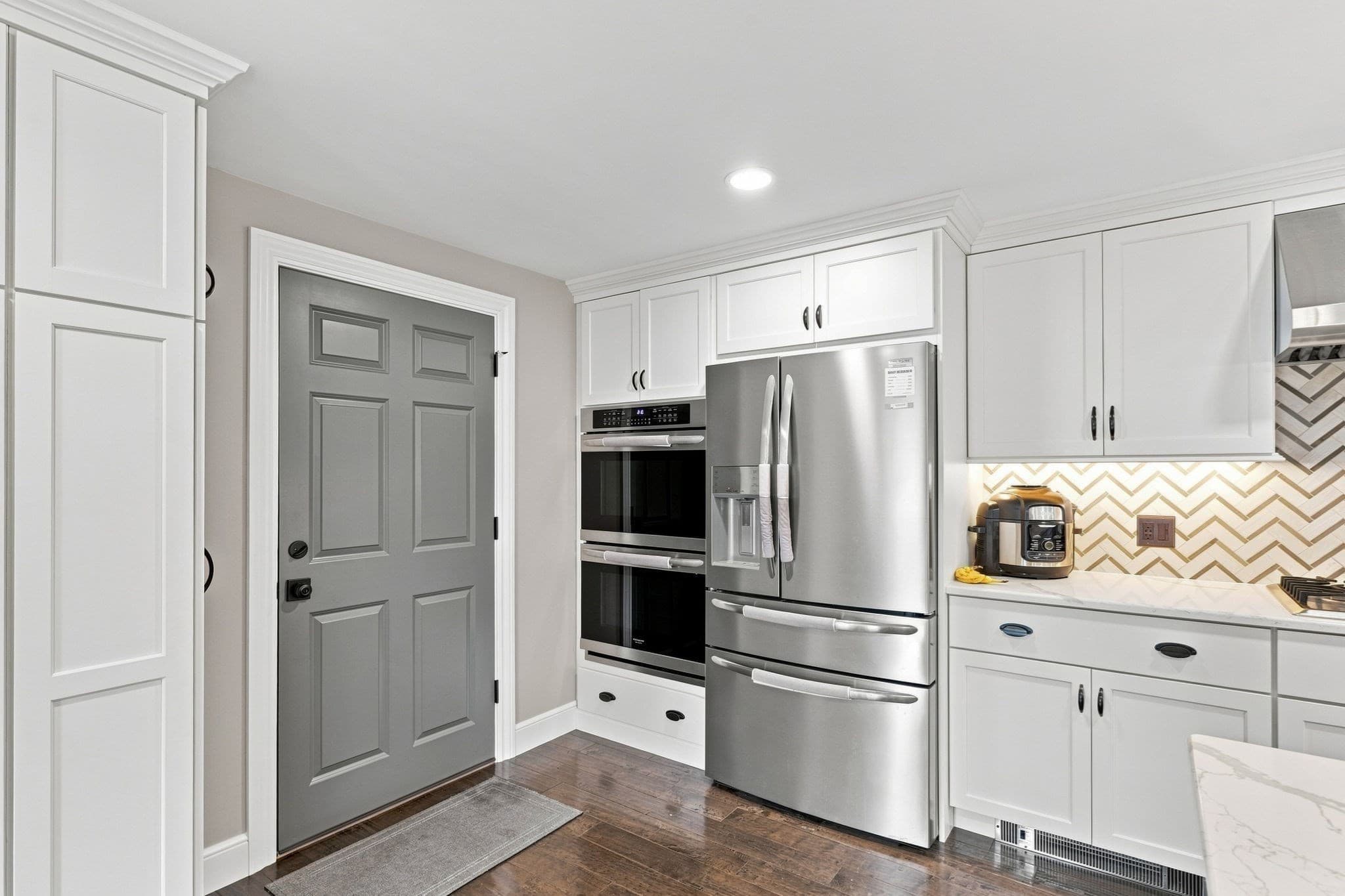 Single Family Residence at 5 Century Dr, Fairhaven MA 02719, Fairhaven, photo 8 of 32