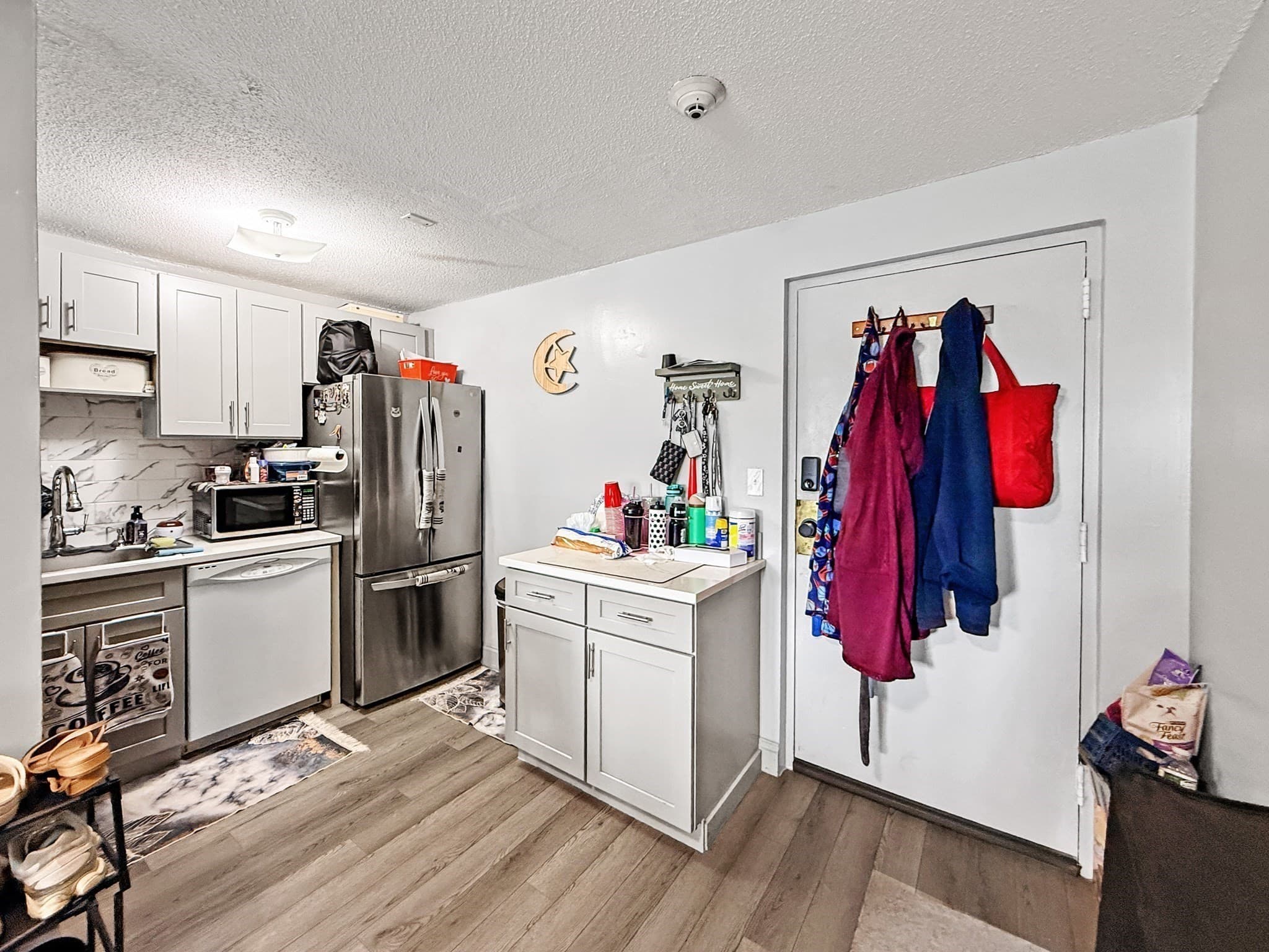 Condominium at 175 Ward St # 46, Revere MA 02151, Revere, photo 9 of 41