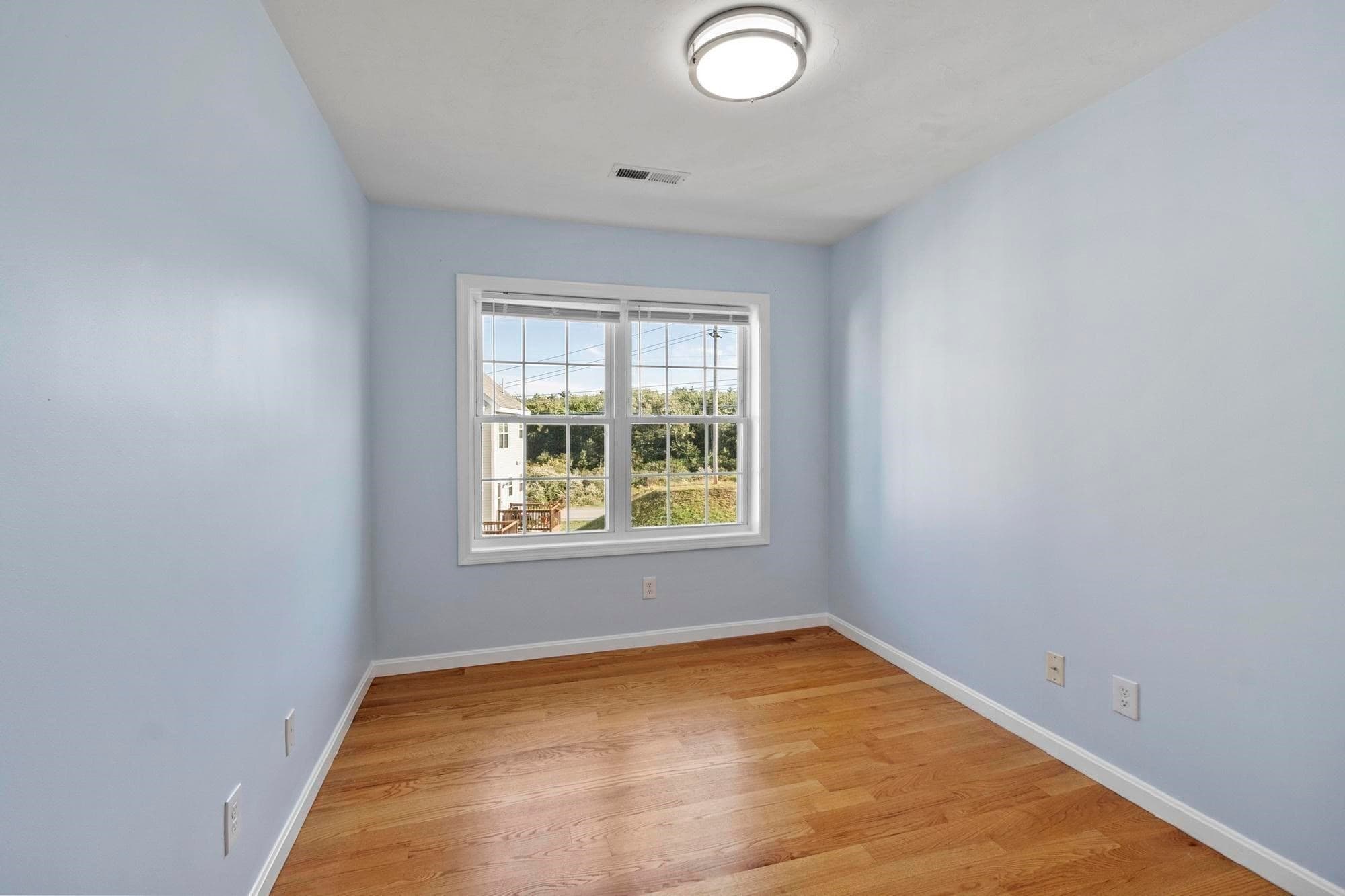 Condominium at 15 Bandon Circle # 15, Westford MA 01886, Westford, photo 23 of 33