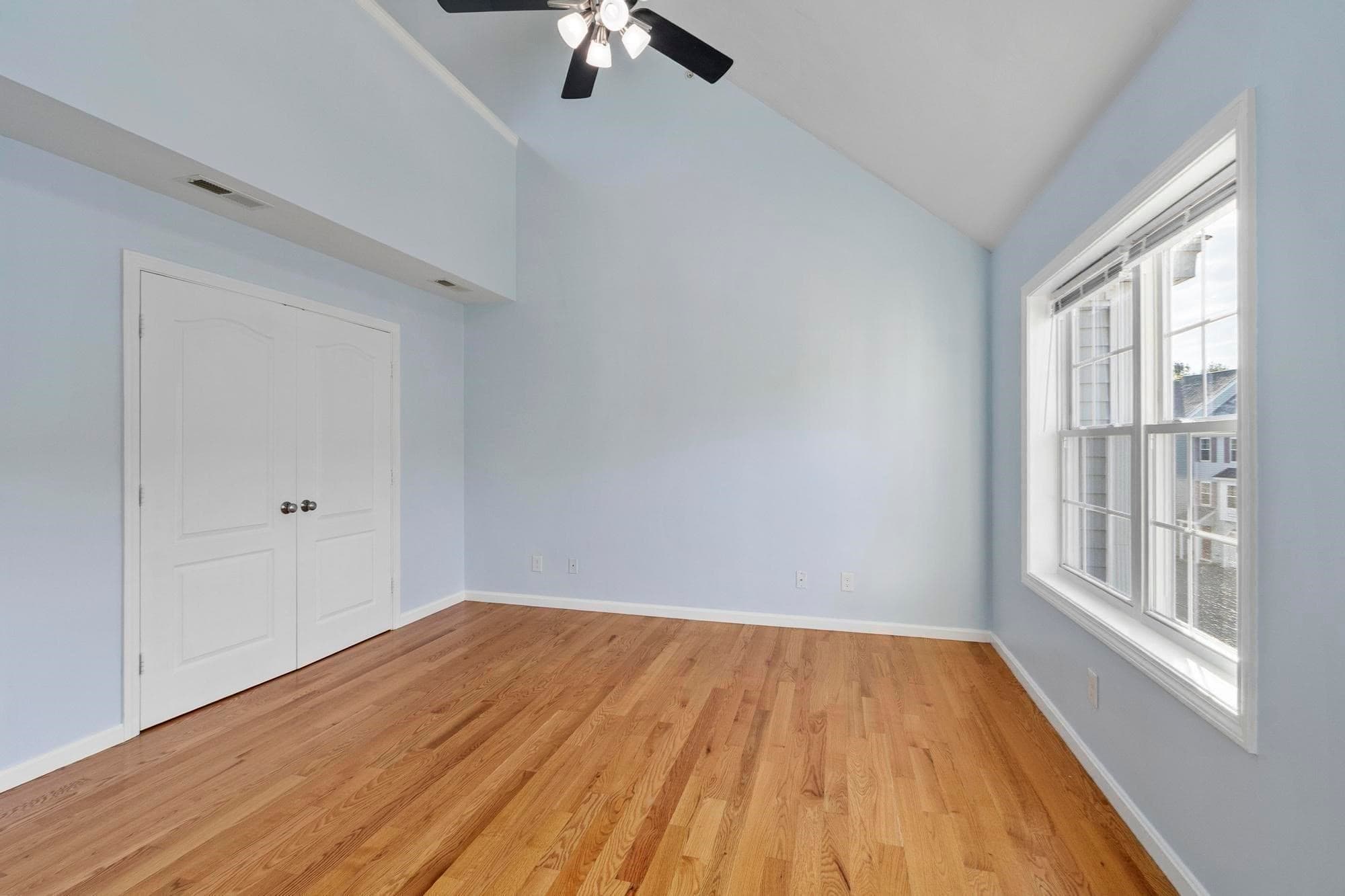 Condominium at 15 Bandon Circle # 15, Westford MA 01886, Westford, photo 16 of 33