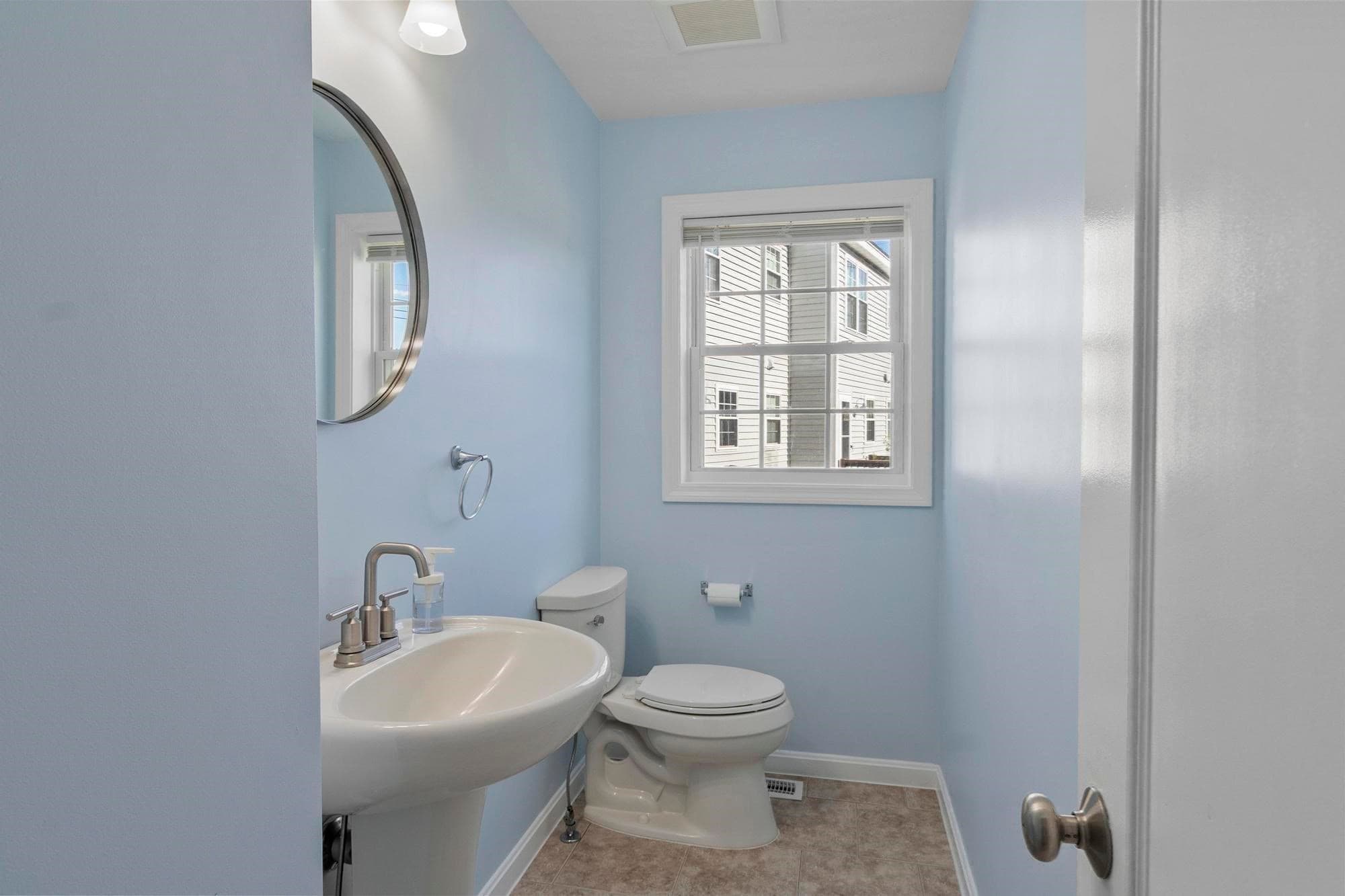 Condominium at 15 Bandon Circle # 15, Westford MA 01886, Westford, photo 11 of 33