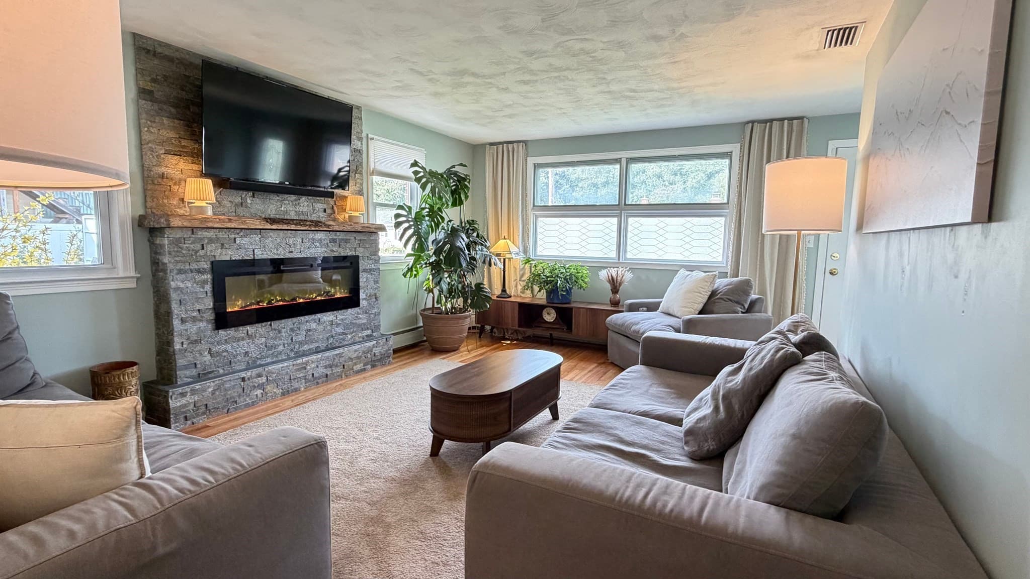 Single Family Residence at 229 Mccarthy Ave, Chicopee MA 01020, Chicopee, photo 10 of 42