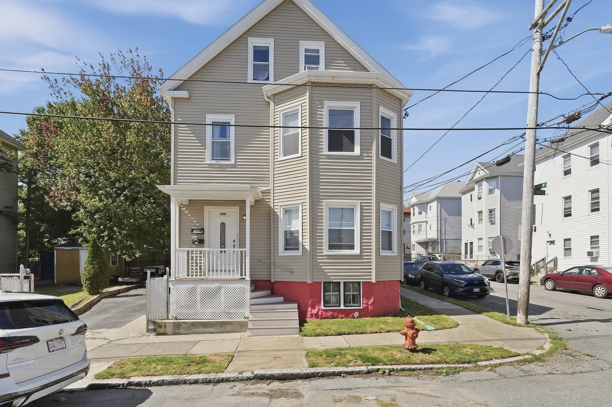 125 Reynolds St, New Bedford MA 02746