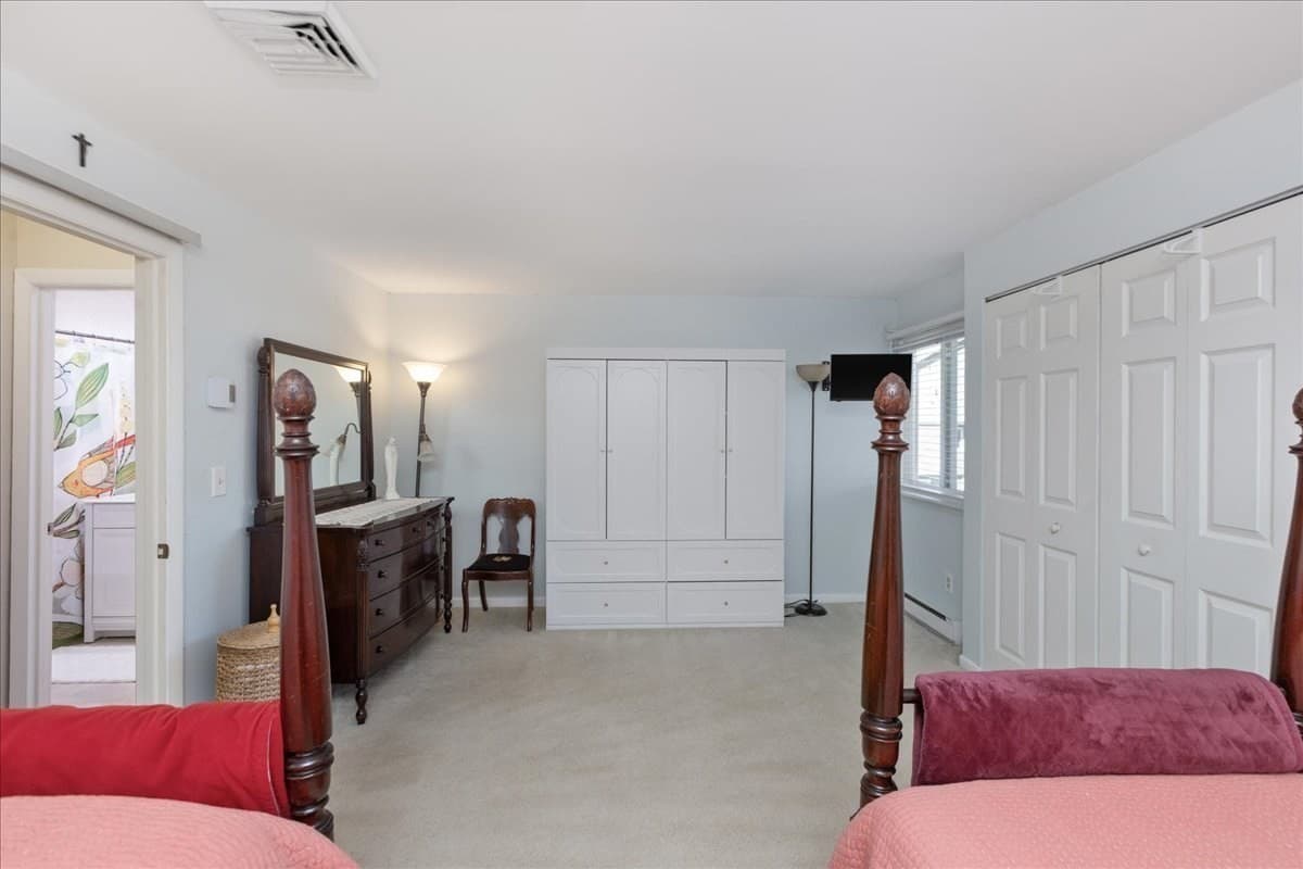 Condominium at 34 Glen Devin St # 34, Amesbury MA 01913, Amesbury, photo 20 of 41