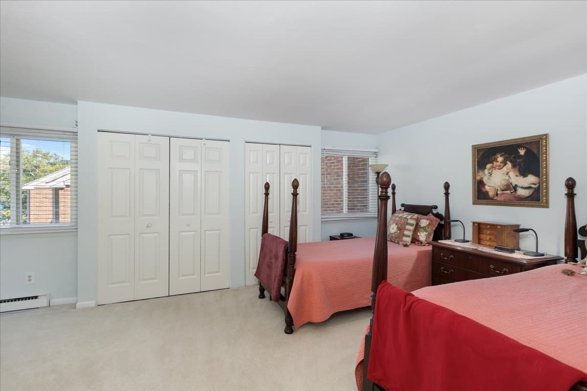 Condominium at 34 Glen Devin St # 34, Amesbury MA 01913, Amesbury, photo 18 of 41