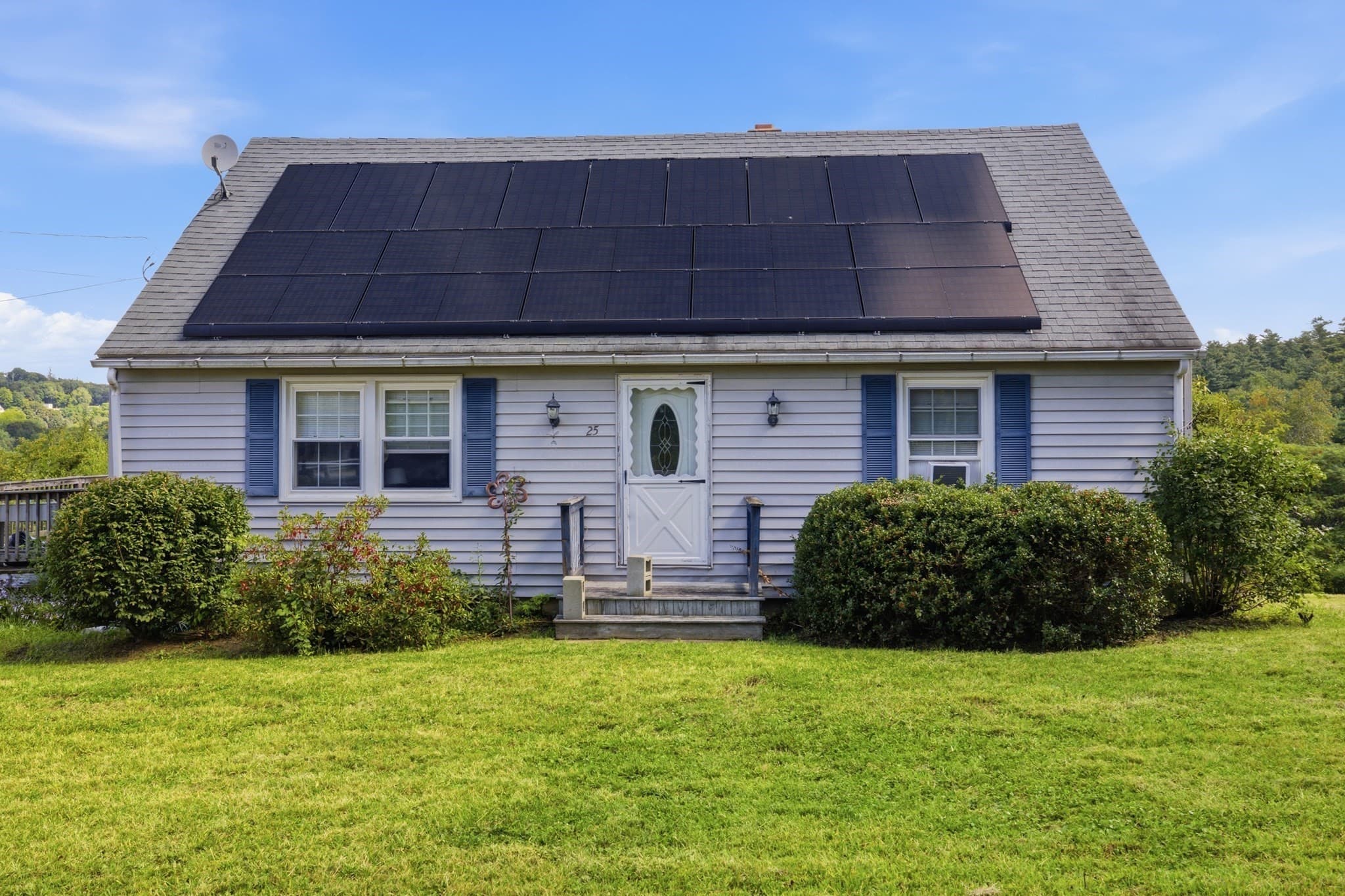 25 Bixby Rd, Spencer MA 01562