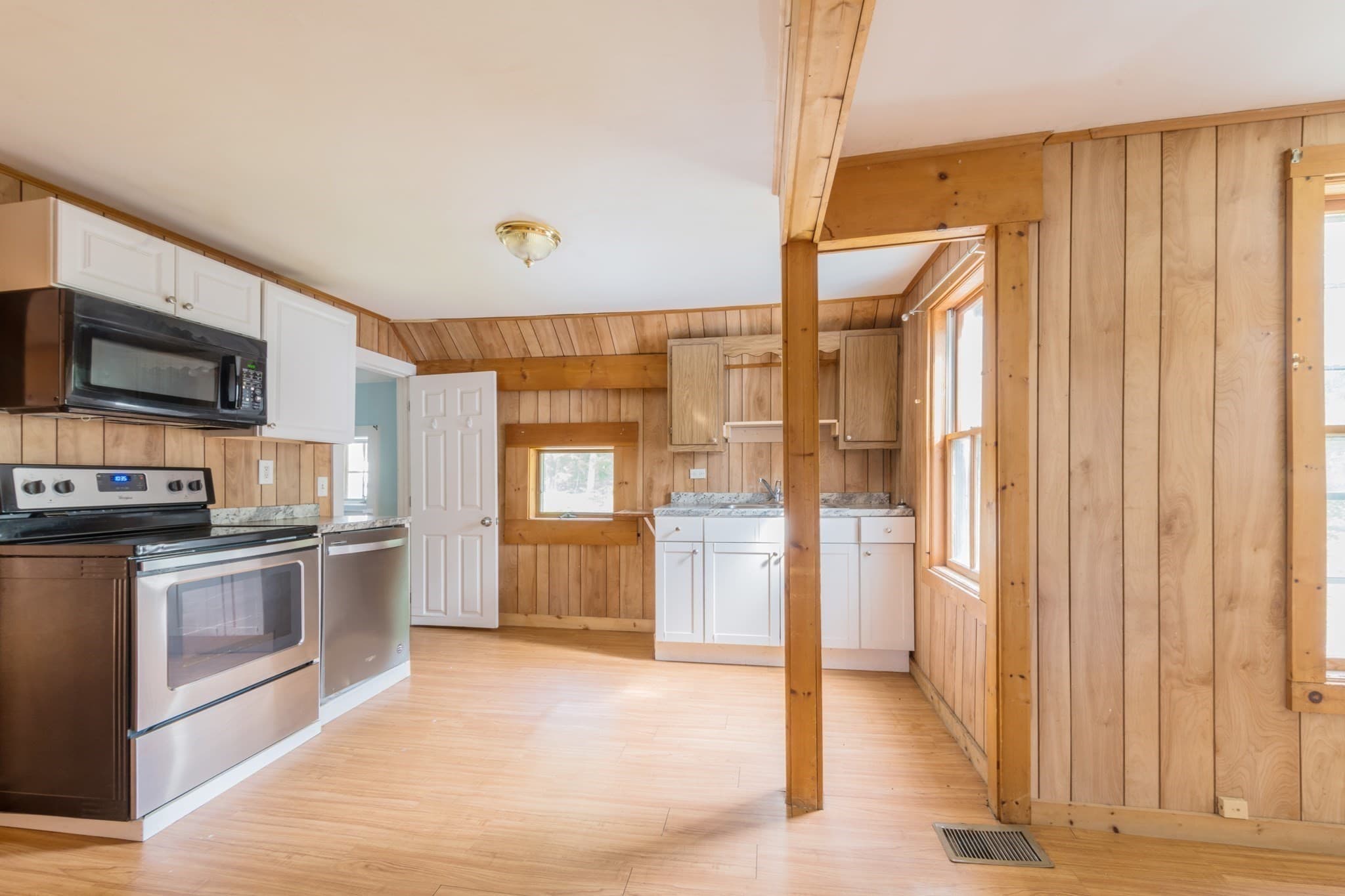 Single Family Residence at 830 Main St, Hanson MA 02341, Hanson, photo 17 of 41