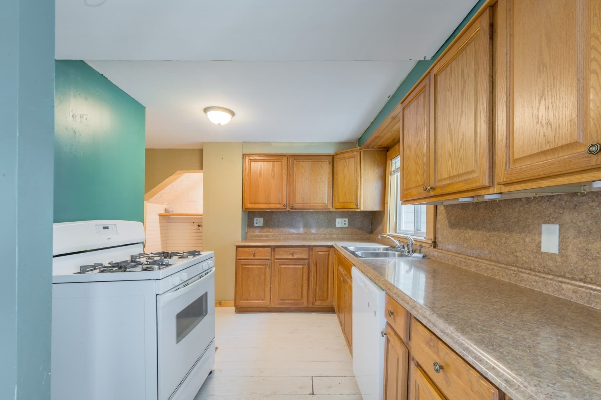 Single Family Residence at 830 Main St, Hanson MA 02341, Hanson, photo 4 of 41