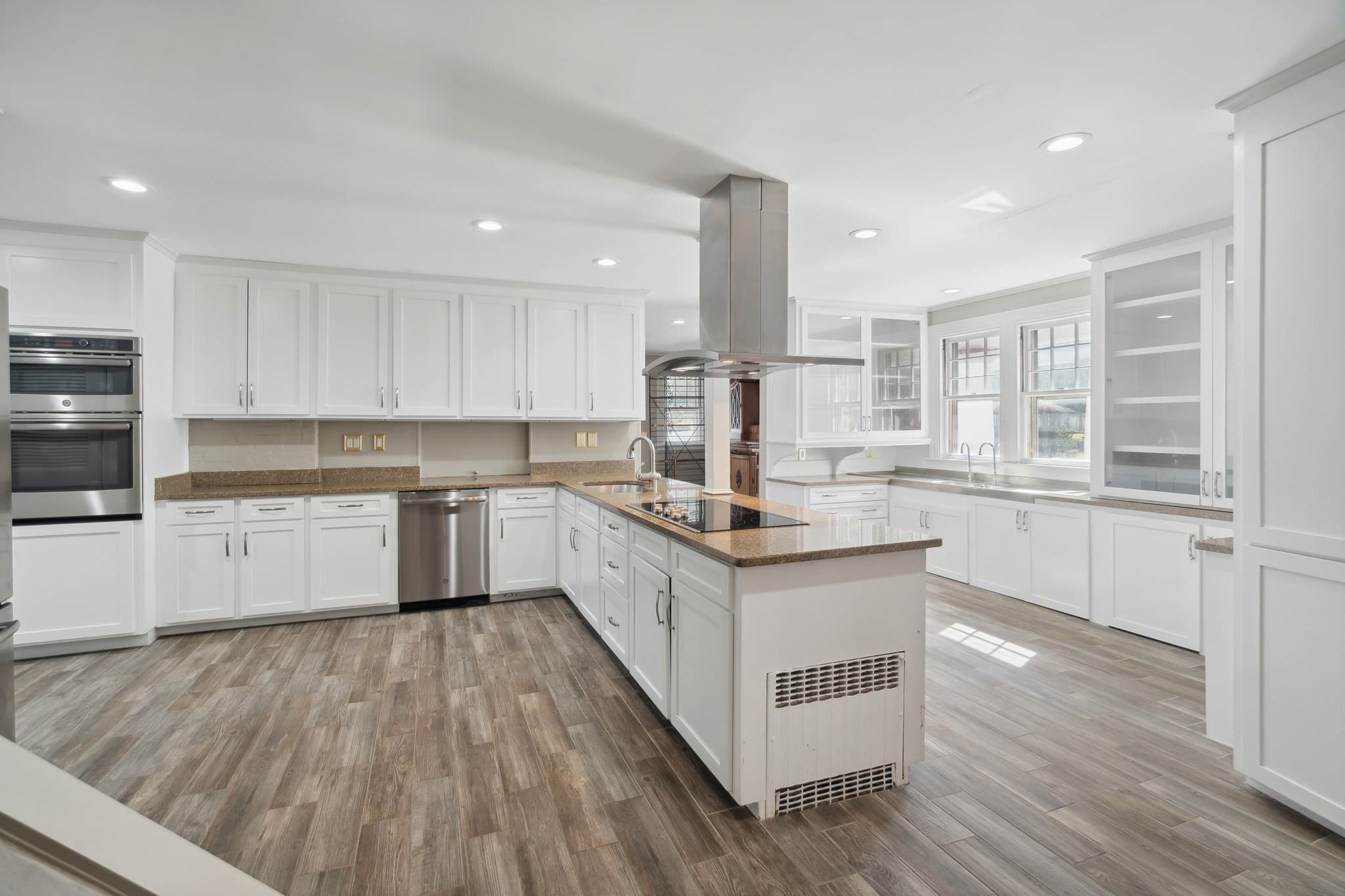 Single Family Residence at 105 Adin St, Hopedale MA 01747, photo 14 of 42