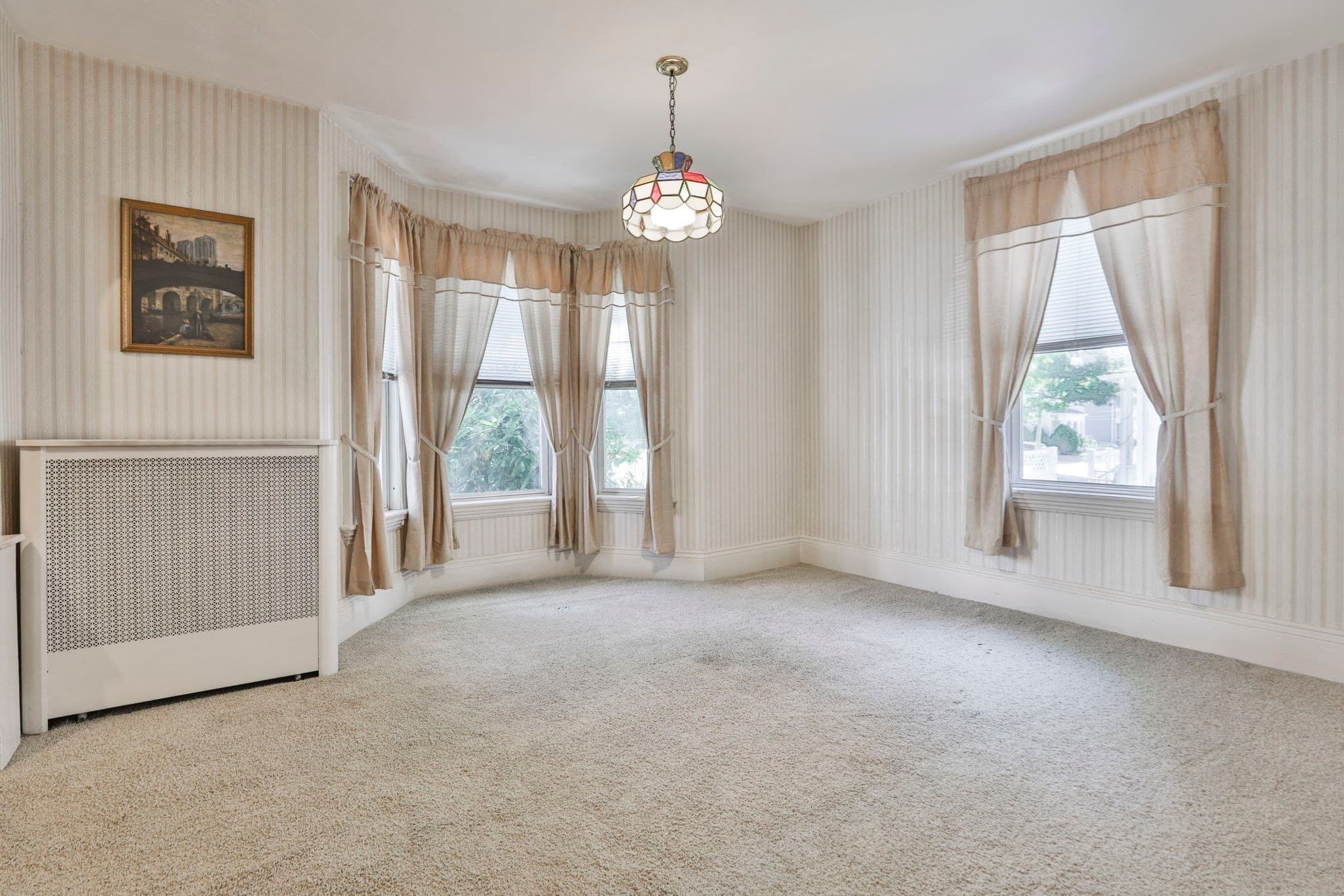 Single Family Residence at 102 Kirtland St, Lynn MA 01905, Lynn, photo 7 of 38
