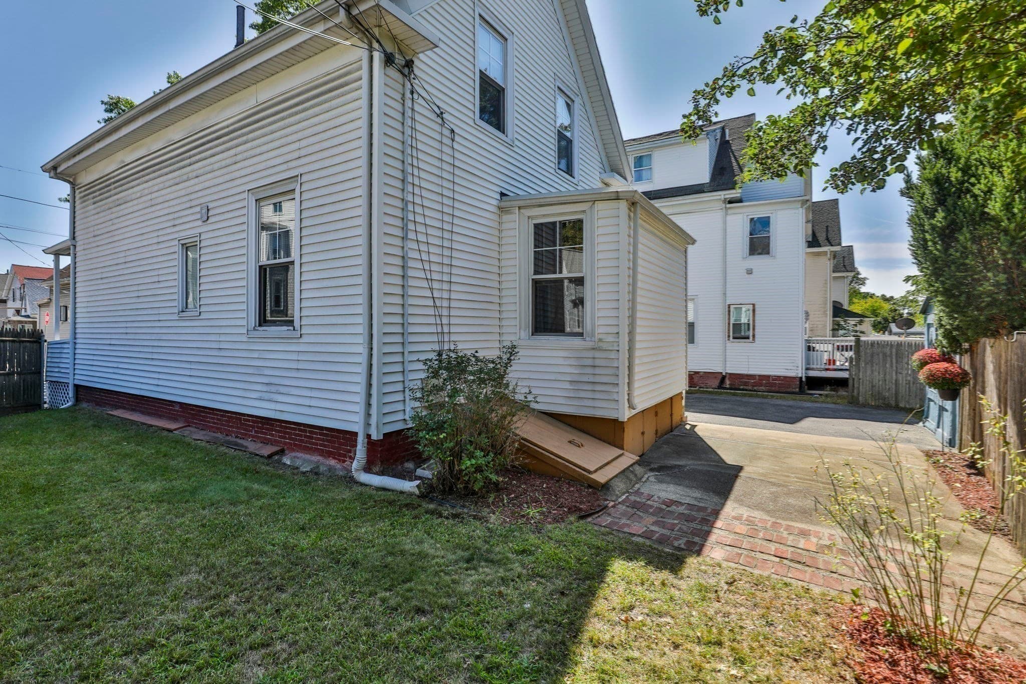 Single Family Residence at 102 Kirtland St, Lynn MA 01905, Lynn, photo 36 of 38