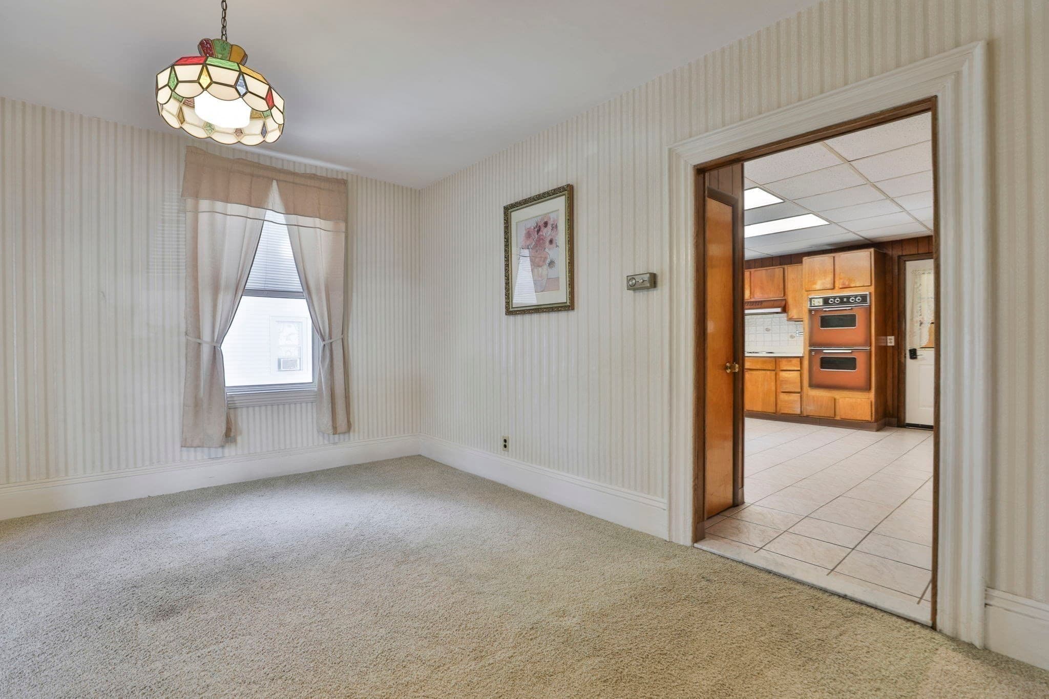 Single Family Residence at 102 Kirtland St, Lynn MA 01905, Lynn, photo 9 of 38
