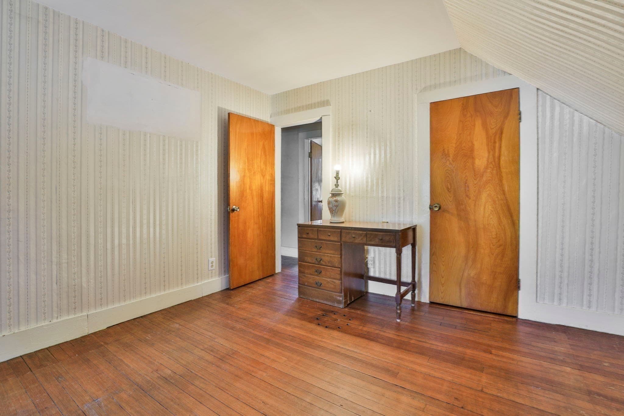 Single Family Residence at 102 Kirtland St, Lynn MA 01905, Lynn, photo 24 of 38