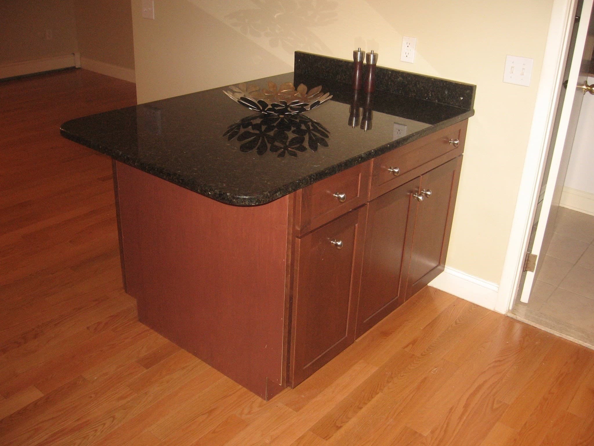 5-9 Family at 65 Woodlawn Avenue, Chelsea MA 02150, Chelsea, photo 33 of 42