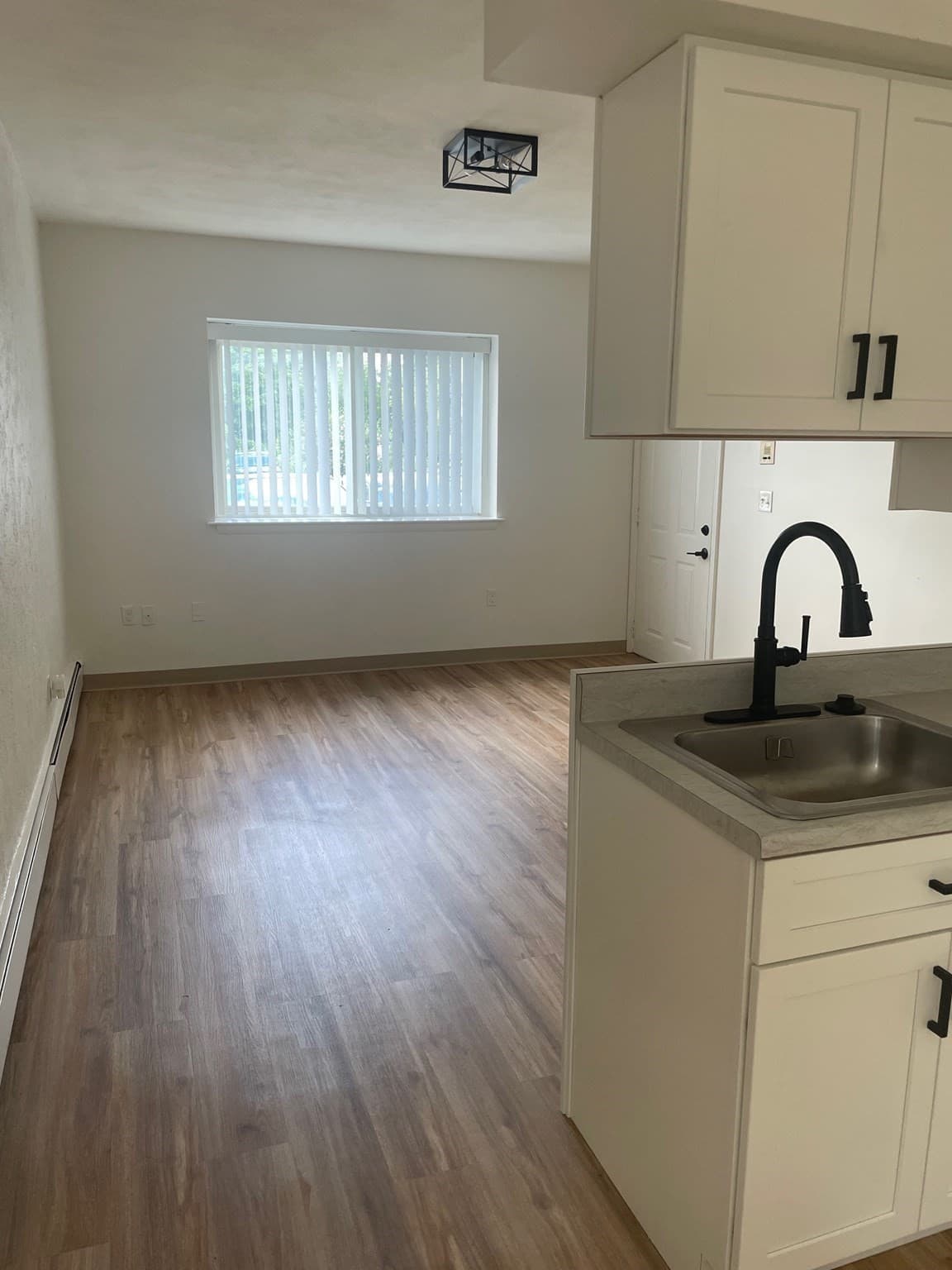 5-9 Family at 65 Woodlawn Avenue, Chelsea MA 02150, Chelsea, photo 18 of 42