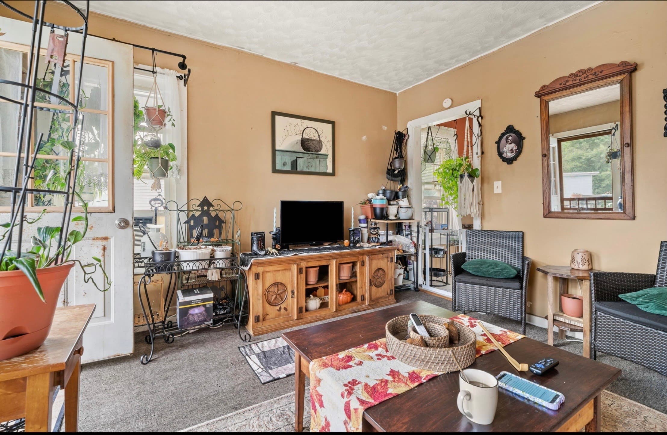4 Family - 4 Units Up/Down at 27 Henry, Southbridge MA 01550, Southbridge, photo 11 of 21