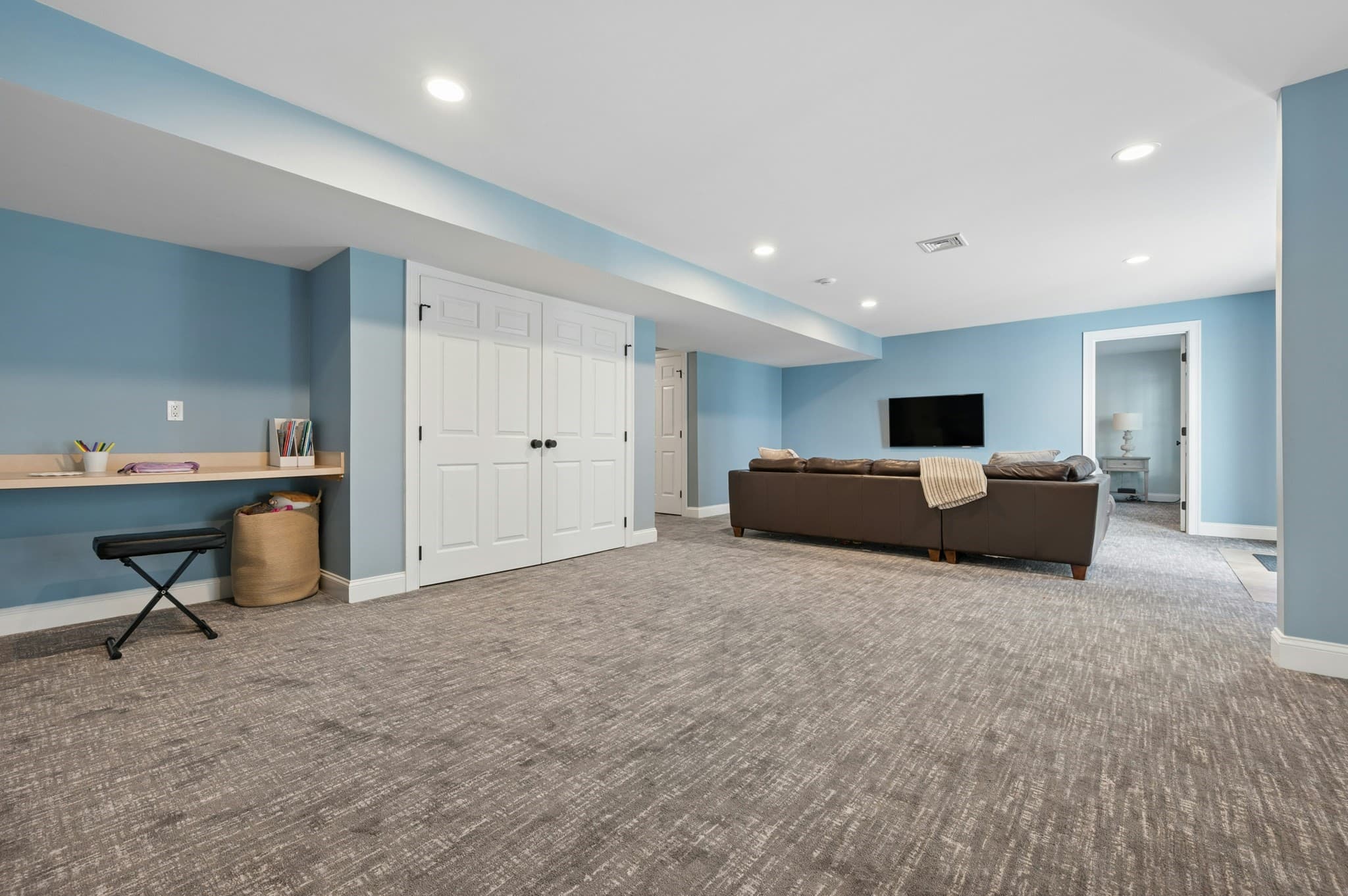 Single Family Residence at 3 Wyman Ln, Hopkinton MA 01748, Hopkinton, photo 33 of 42