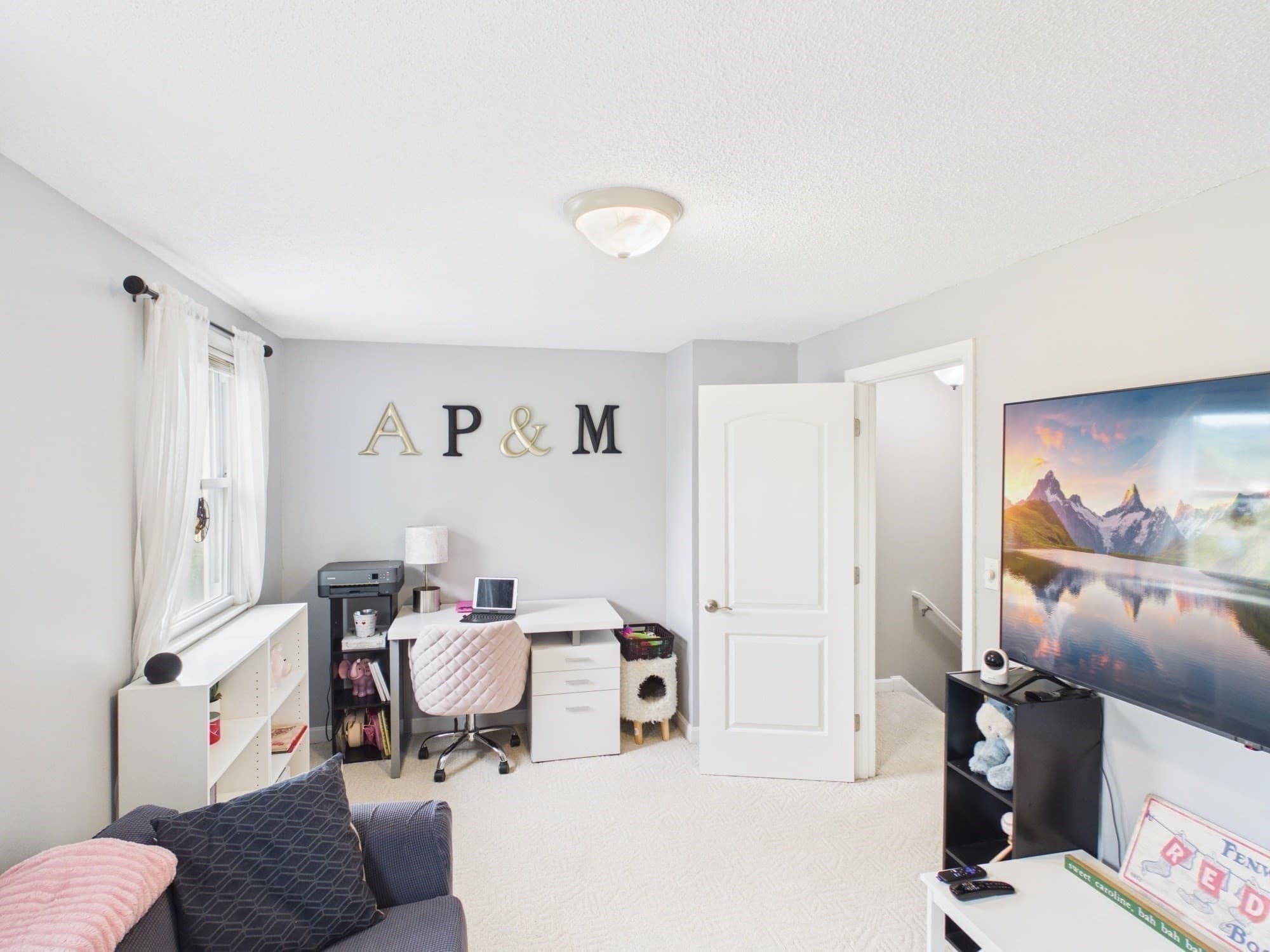 Condominium at 126 Willard Street # I, Lowell MA 01850, Lowell, photo 23 of 39