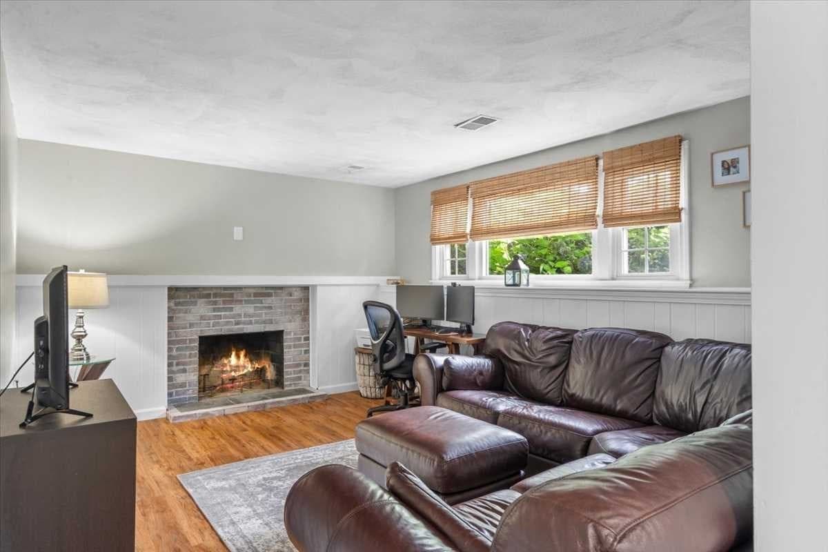 Single Family Residence at 120 Ivy Lane, Northbridge MA 01588, Northbridge, photo 23 of 41