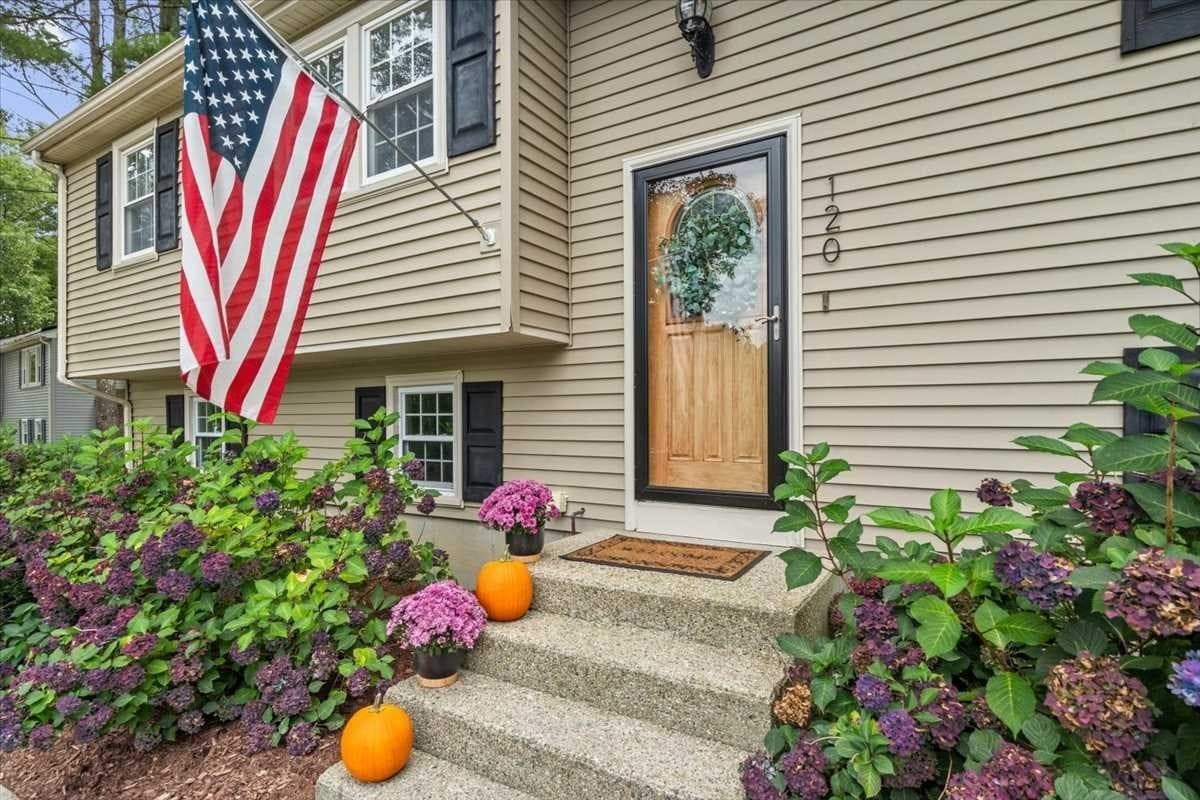Single Family Residence at 120 Ivy Lane, Northbridge MA 01588, Northbridge, photo 13 of 41
