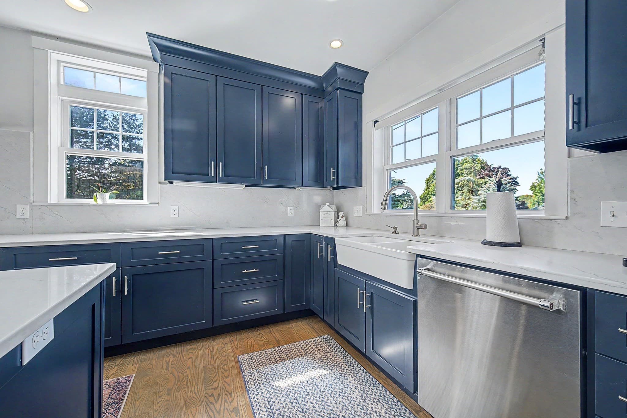 Single Family Residence at 72 Grove St, Hopkinton MA 01748, Hopkinton, photo 5 of 42